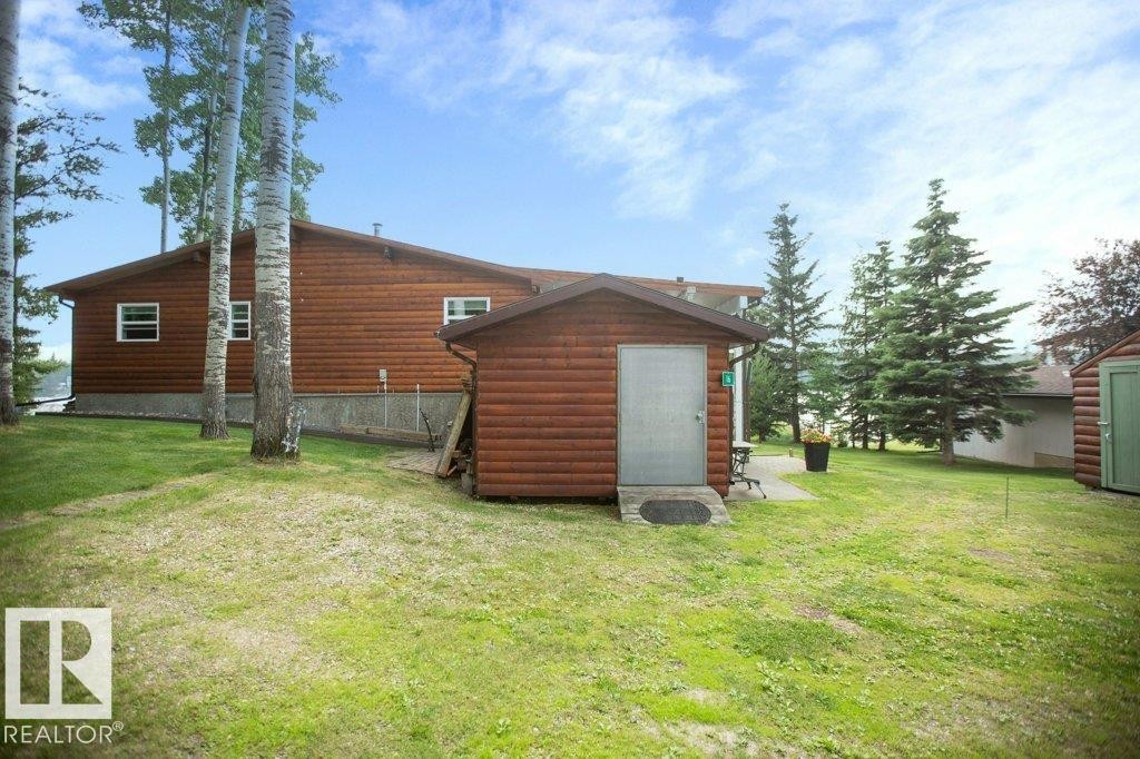 












16 Maple Cresent

,
Rural Westlock County,




AB
T0G 1H0


