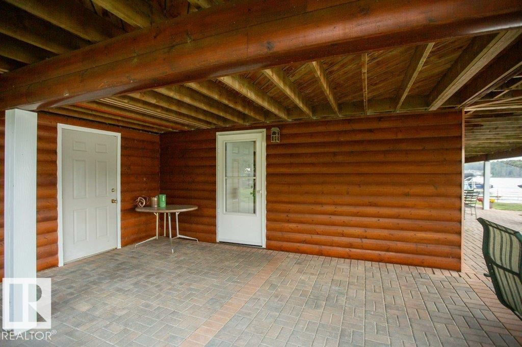 












16 Maple Cresent

,
Rural Westlock County,




AB
T0G 1H0


