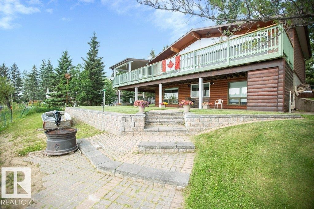 












16 Maple Cresent

,
Rural Westlock County,




AB
T0G 1H0

