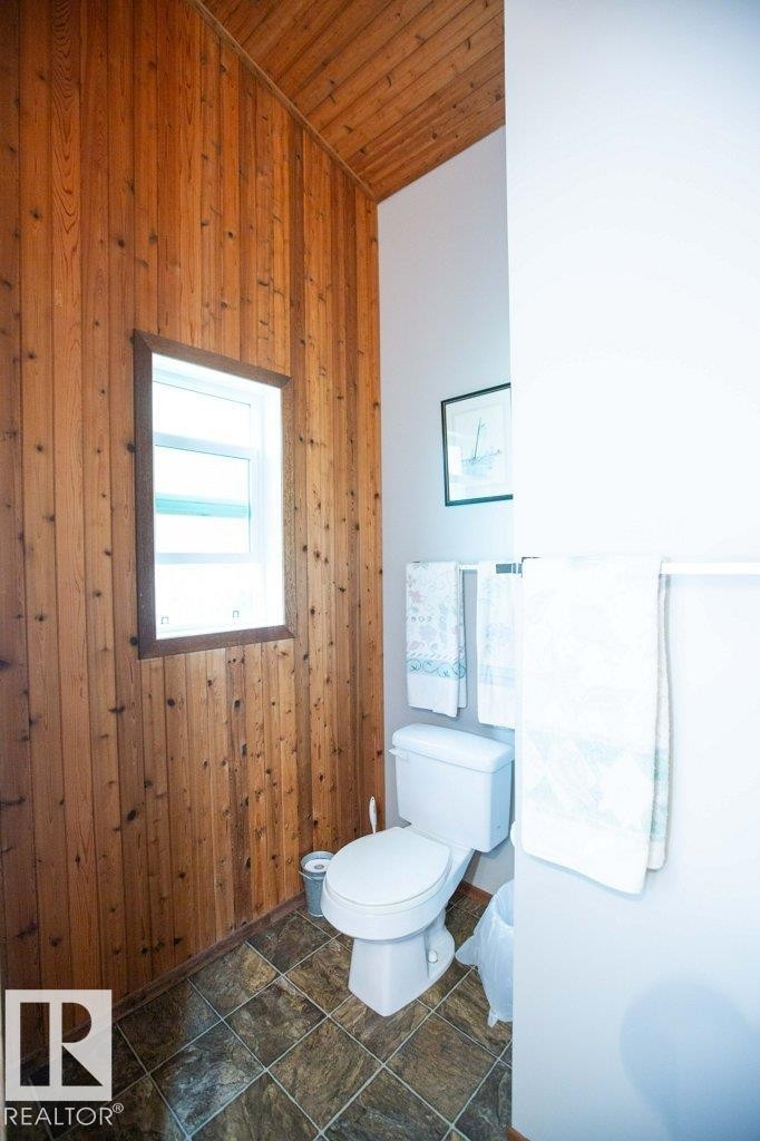 












16 Maple Cresent

,
Rural Westlock County,




AB
T0G 1H0

