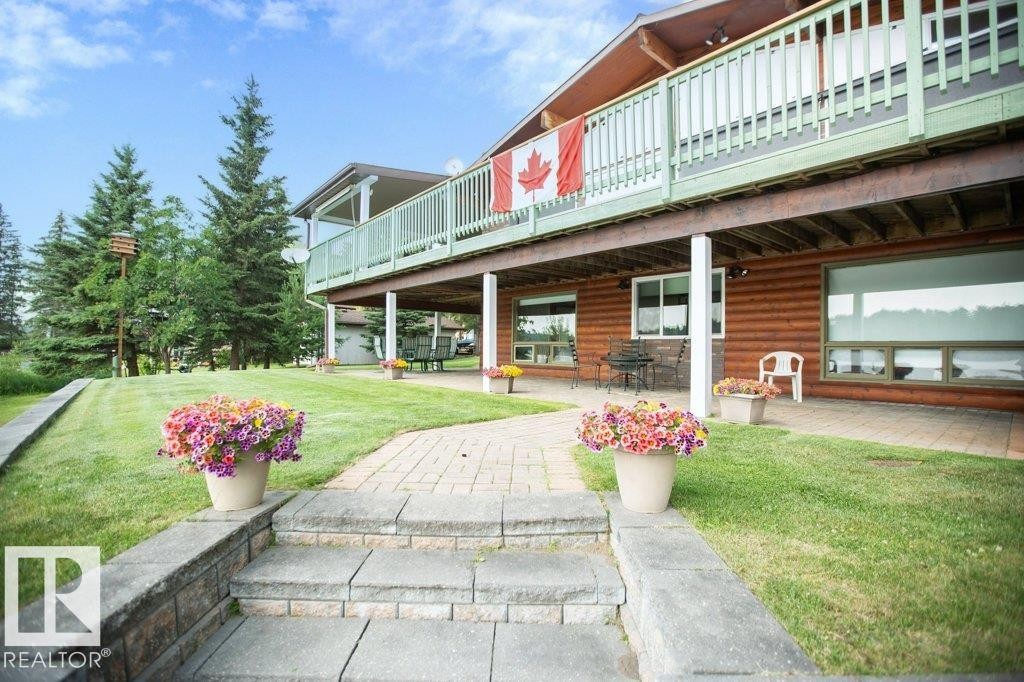 












16 Maple Cresent

,
Rural Westlock County,




AB
T0G 1H0

