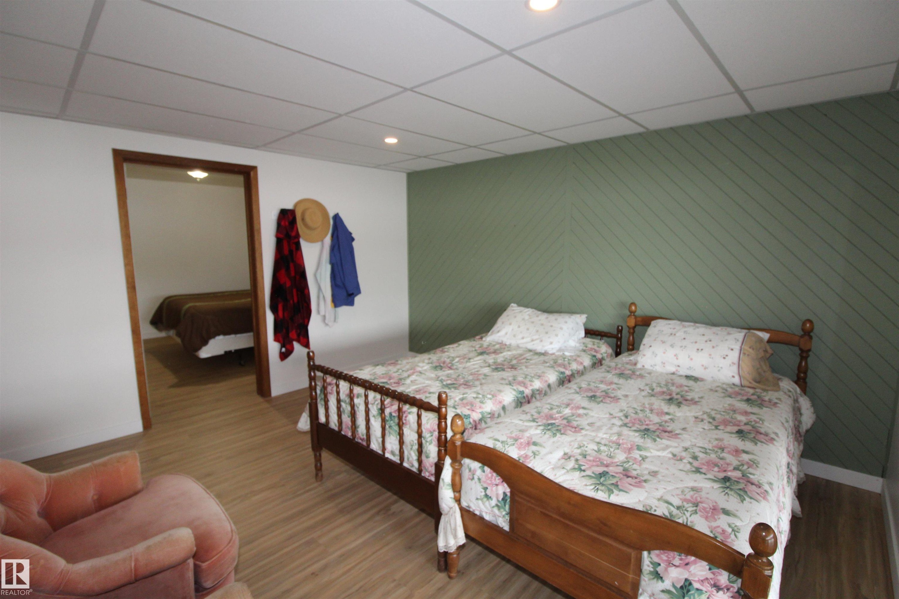 












16 Maple Cresent

,
Rural Westlock County,




AB
T0G 1H0

