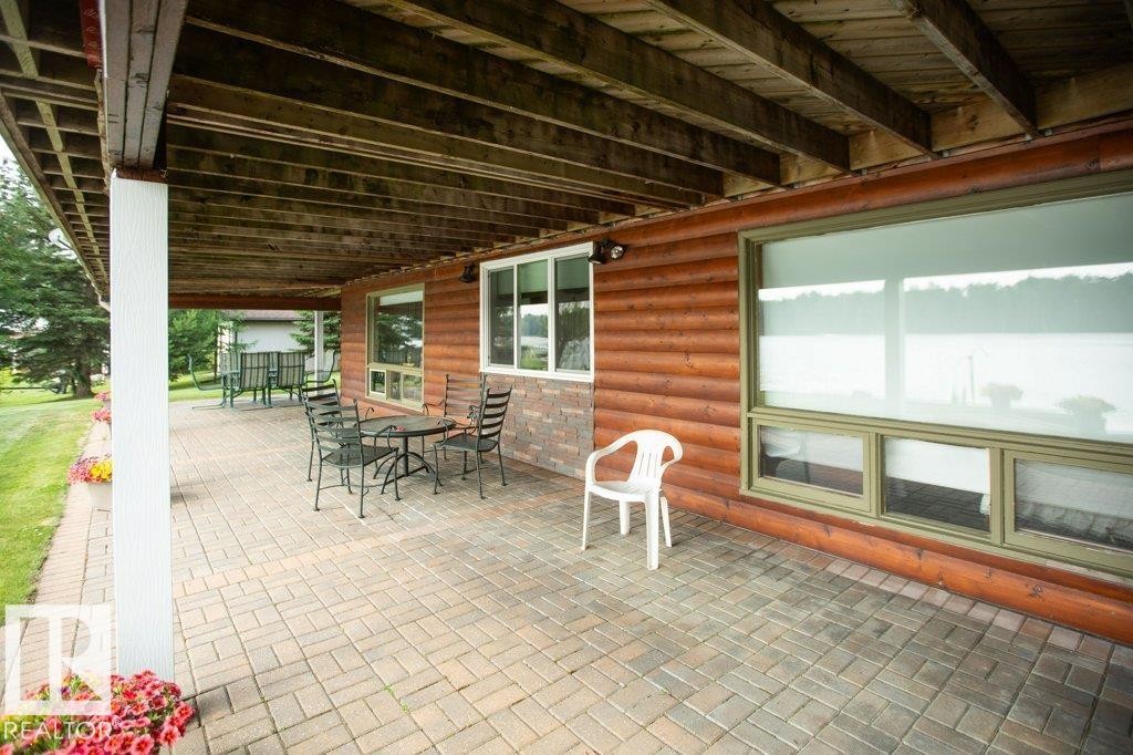 












16 Maple Cresent

,
Rural Westlock County,




AB
T0G 1H0

