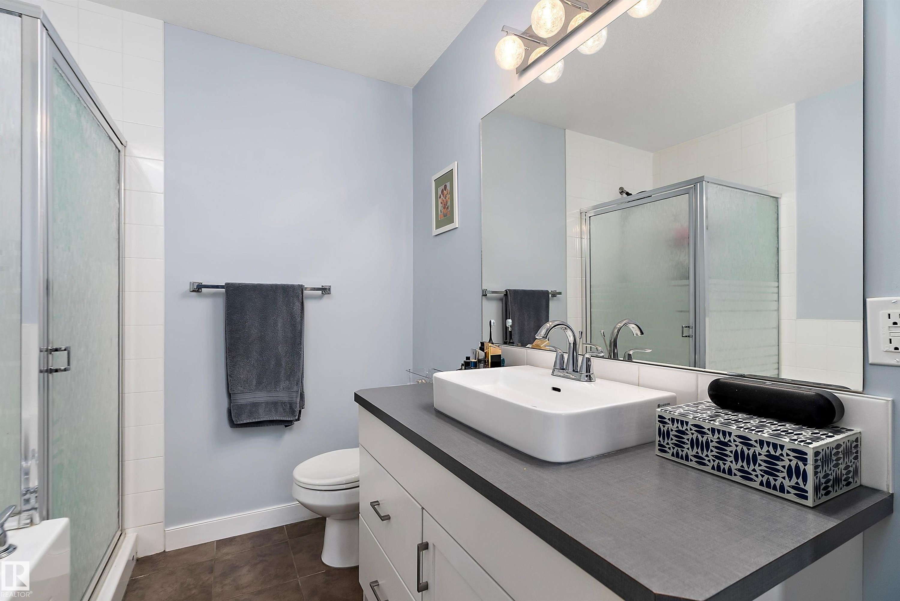 












69 7293 South Terwillegar Drive

,
Edmonton,




AB
T6R 0N5

