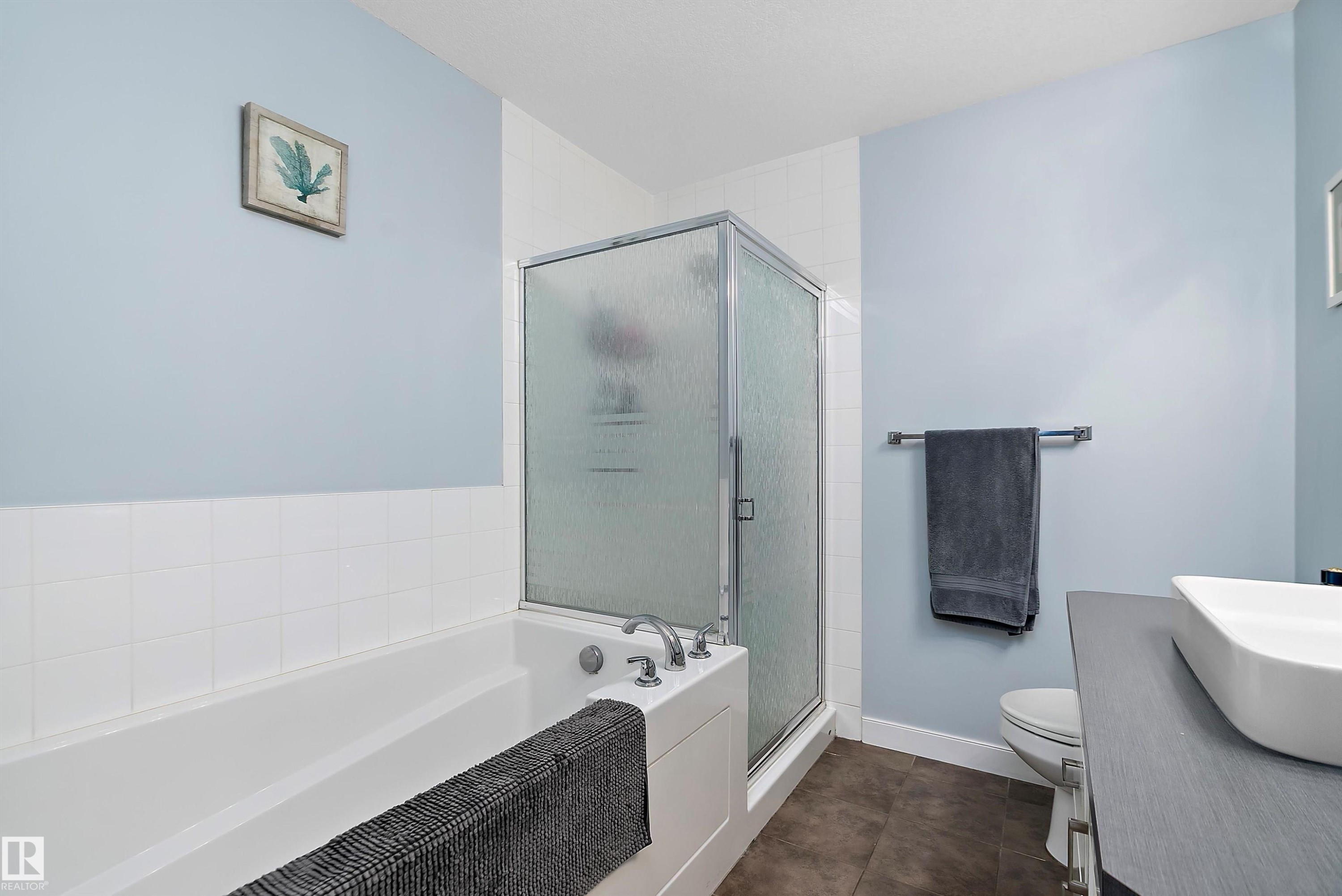 












69 7293 South Terwillegar Drive

,
Edmonton,




AB
T6R 0N5

