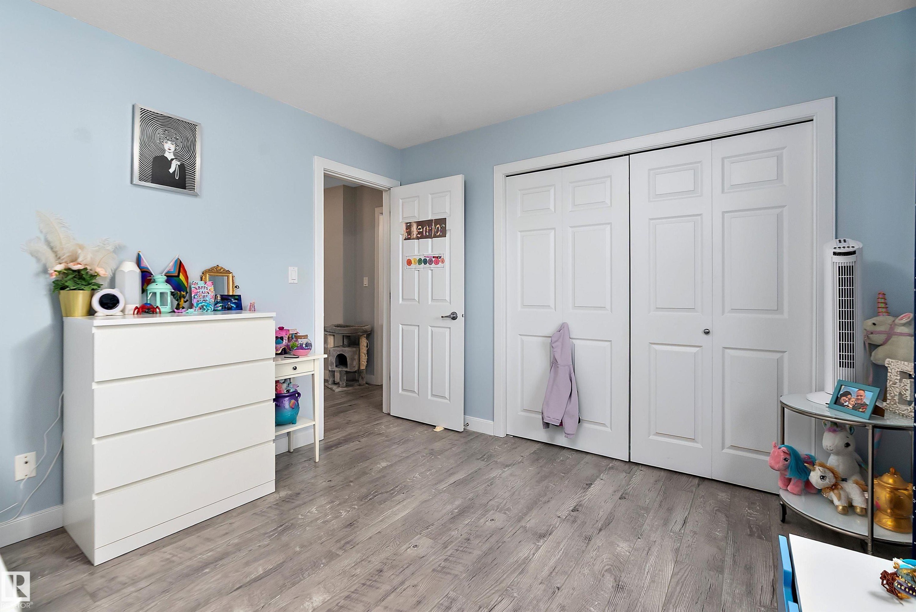 












69 7293 South Terwillegar Drive

,
Edmonton,




AB
T6R 0N5

