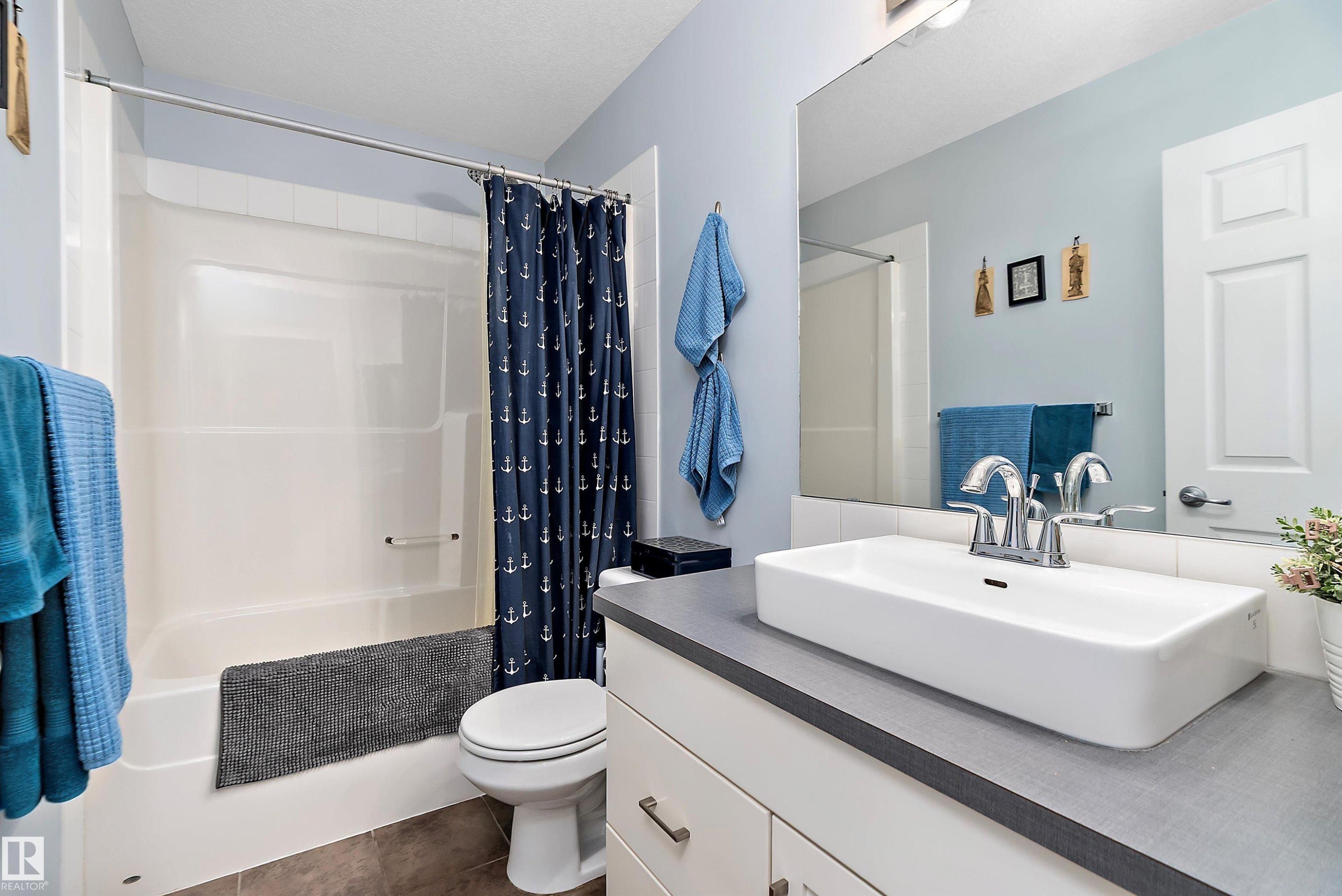 












69 7293 South Terwillegar Drive

,
Edmonton,




AB
T6R 0N5

