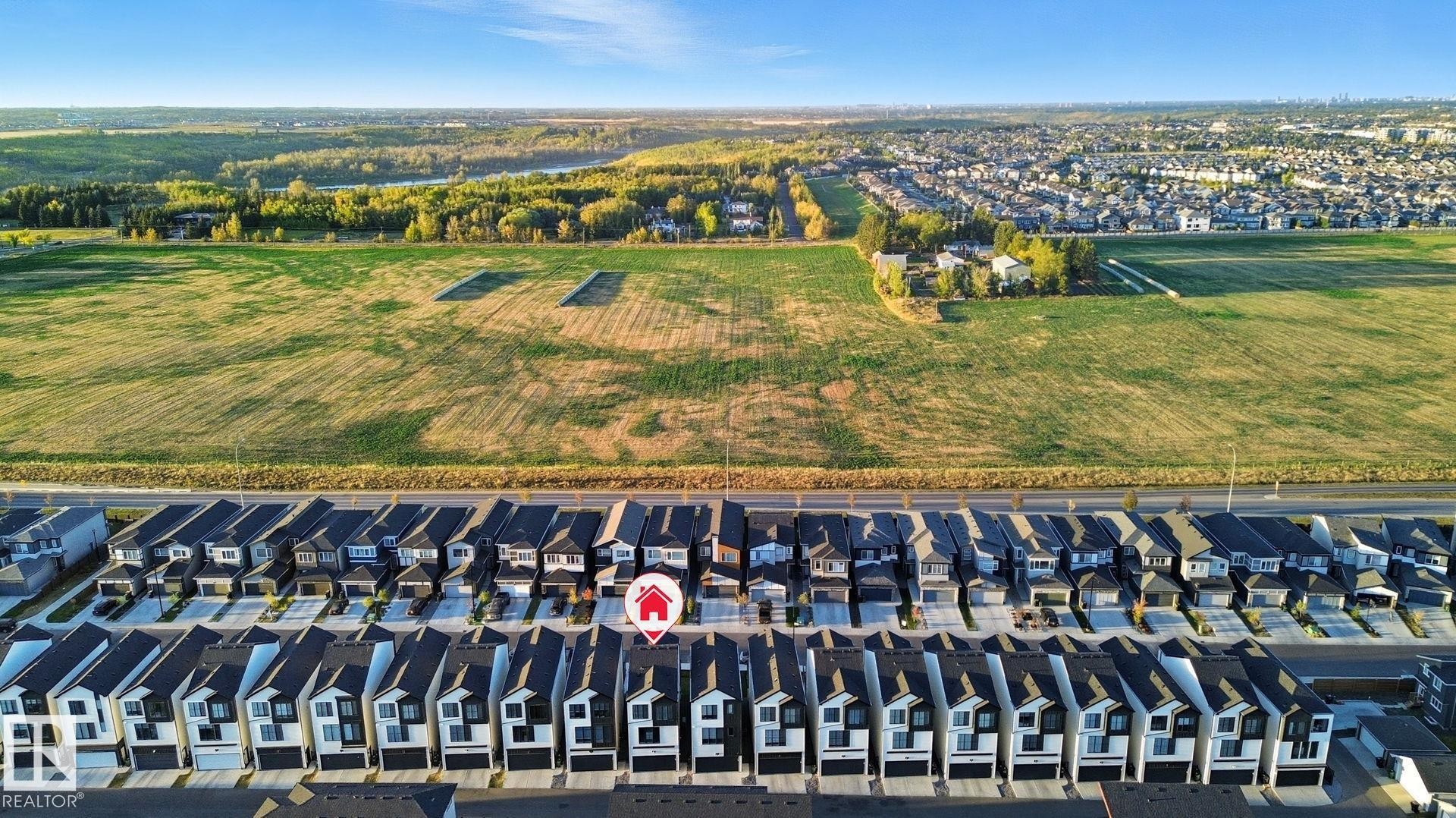 












3302 KULAY Way

,
Edmonton,




AB
T6W 1A5

