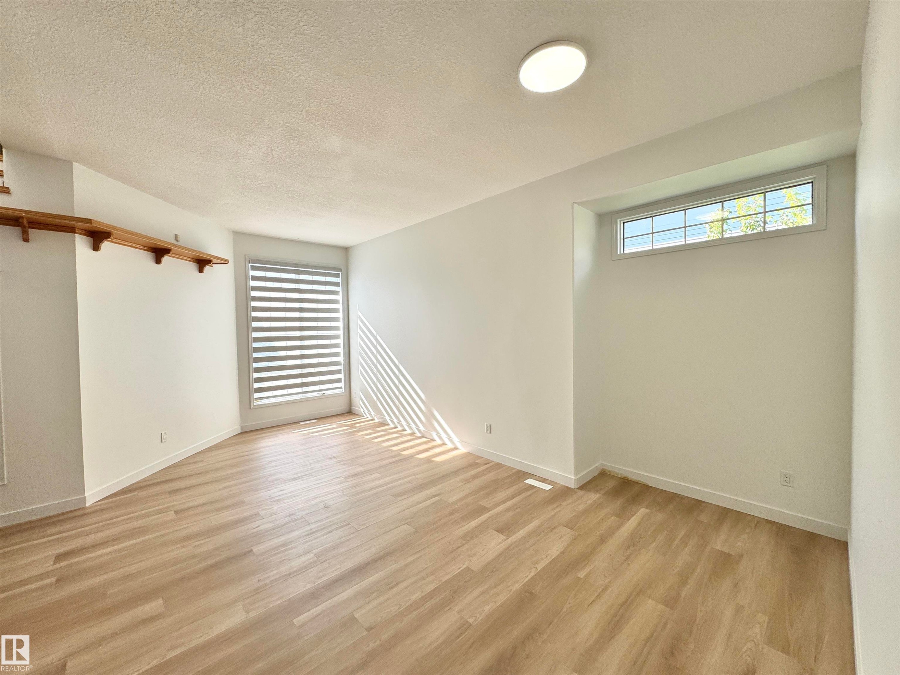 












2908 44A Avenue

,
Edmonton,




AB
T6T 1G9

