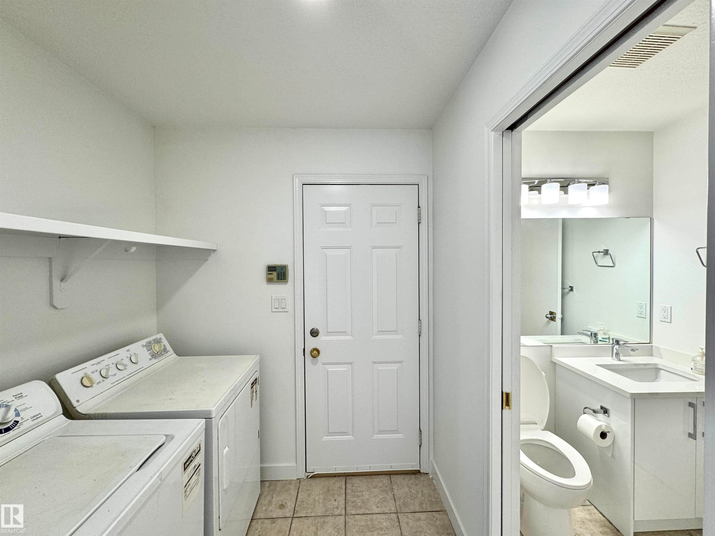 












2908 44A Avenue

,
Edmonton,




AB
T6T 1G9

