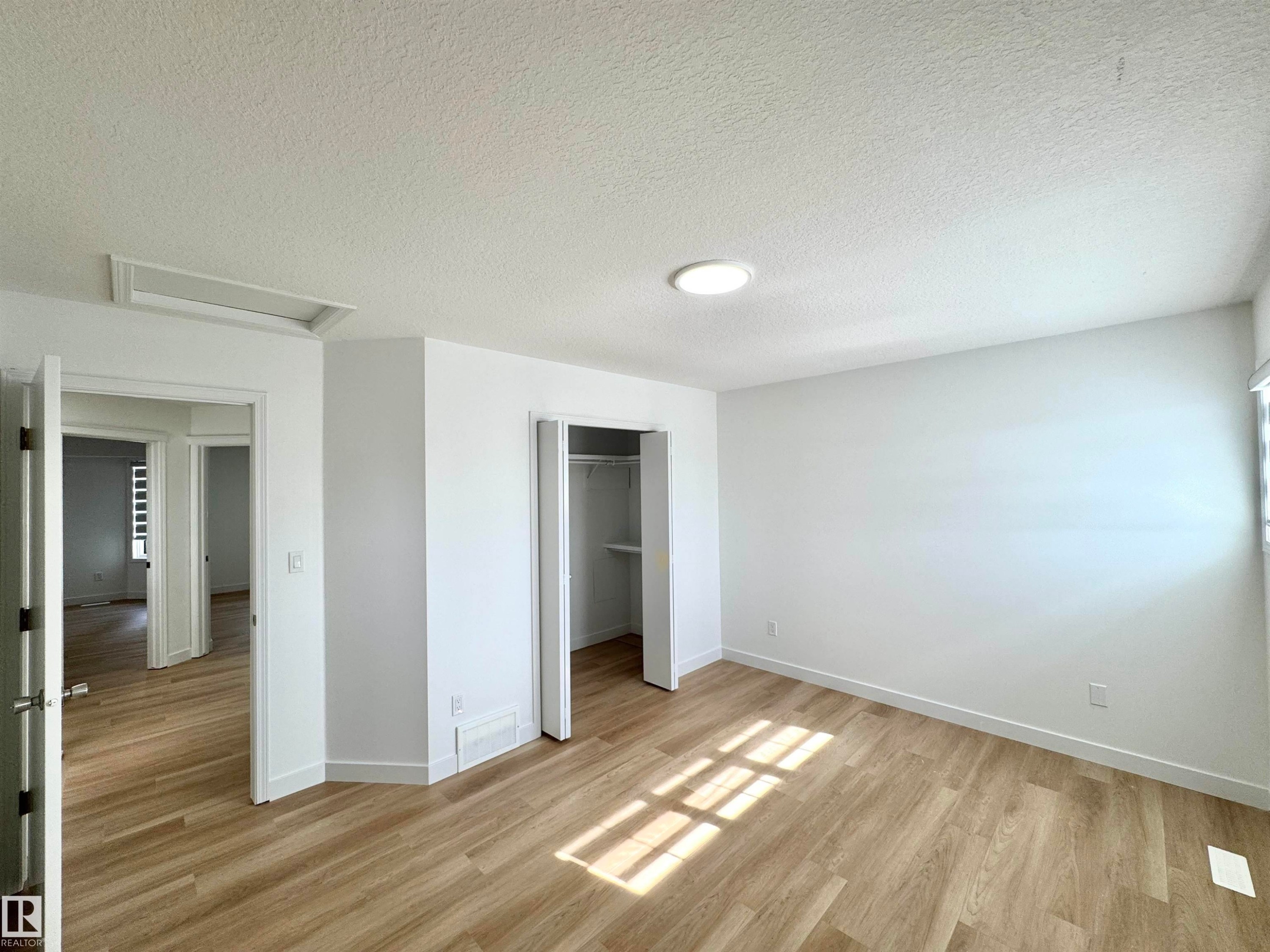 












2908 44A Avenue

,
Edmonton,




AB
T6T 1G9


