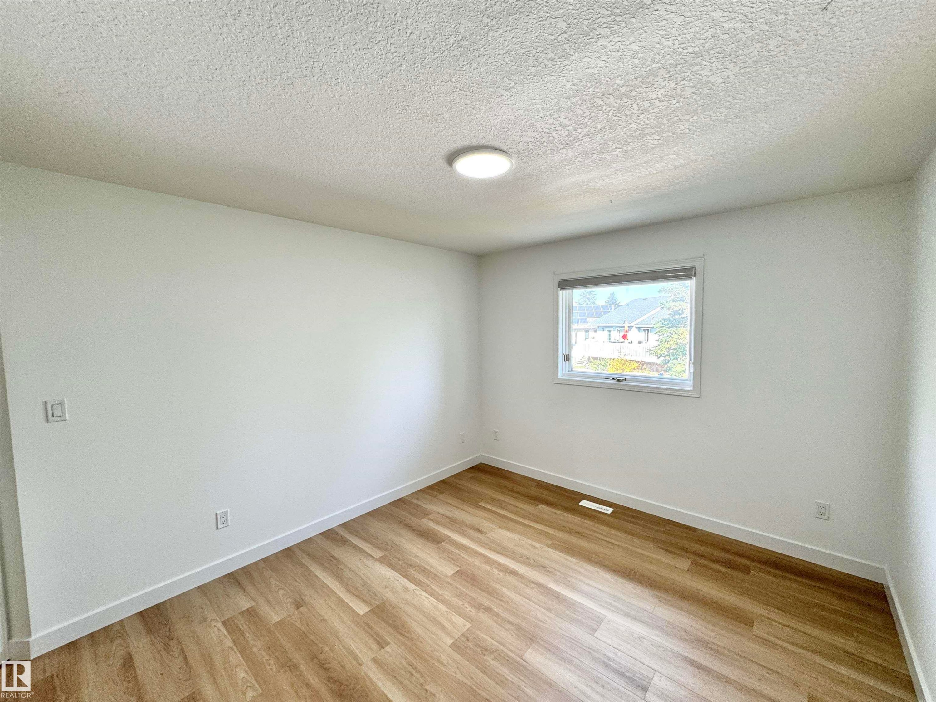 












2908 44A Avenue

,
Edmonton,




AB
T6T 1G9


