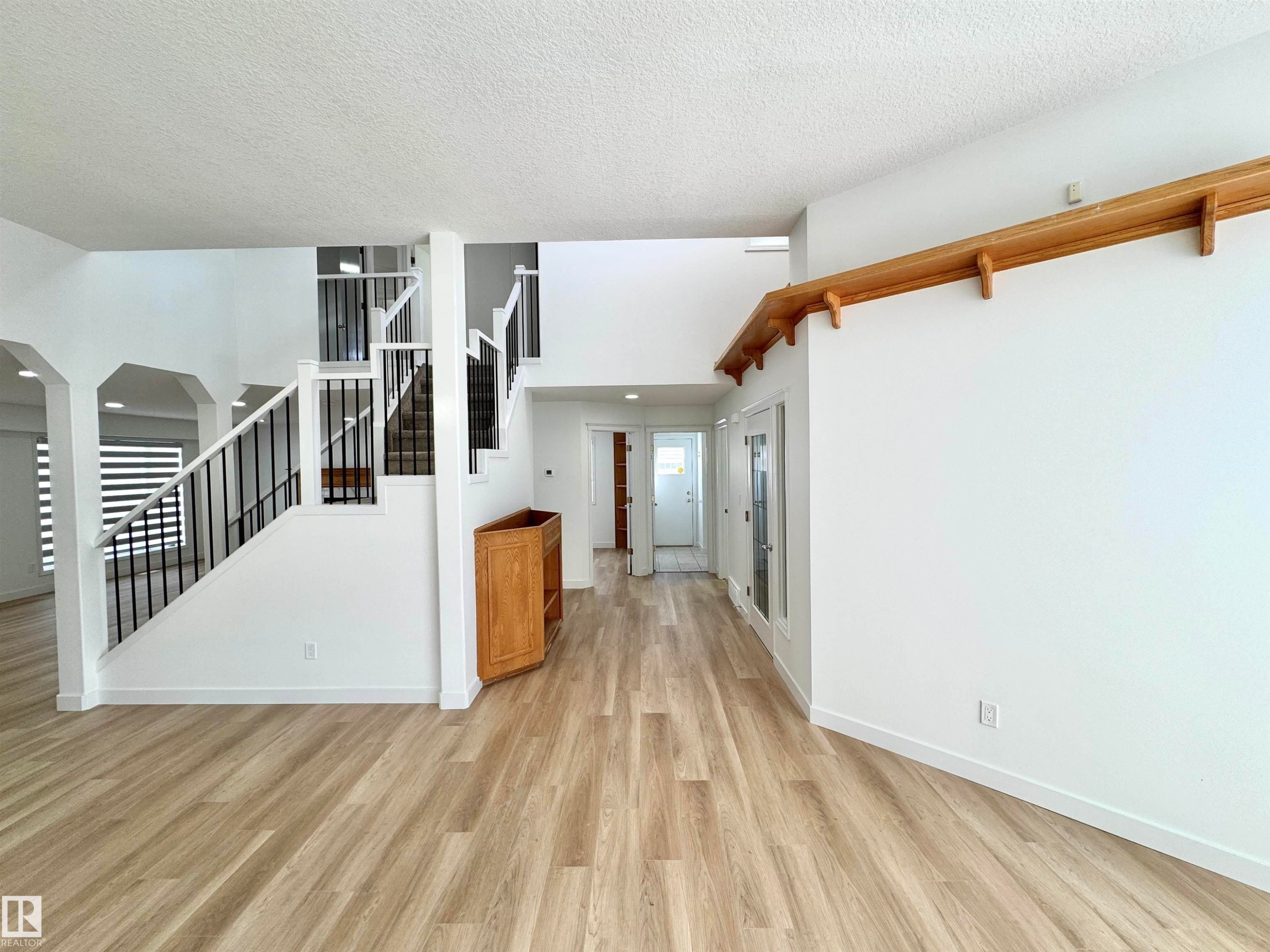 












2908 44A Avenue

,
Edmonton,




AB
T6T 1G9


