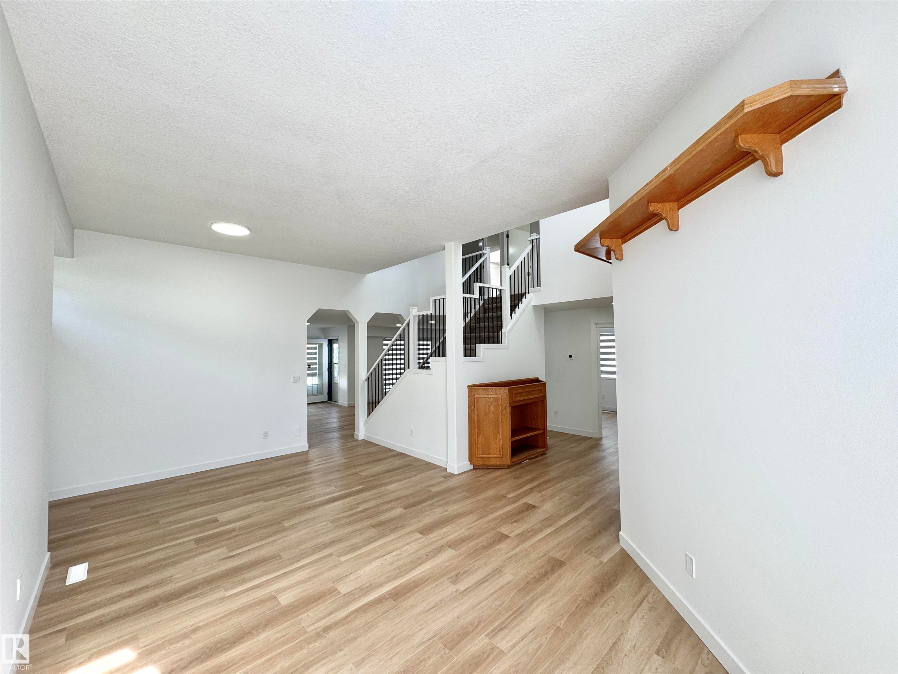 












2908 44A Avenue

,
Edmonton,




AB
T6T 1G9

