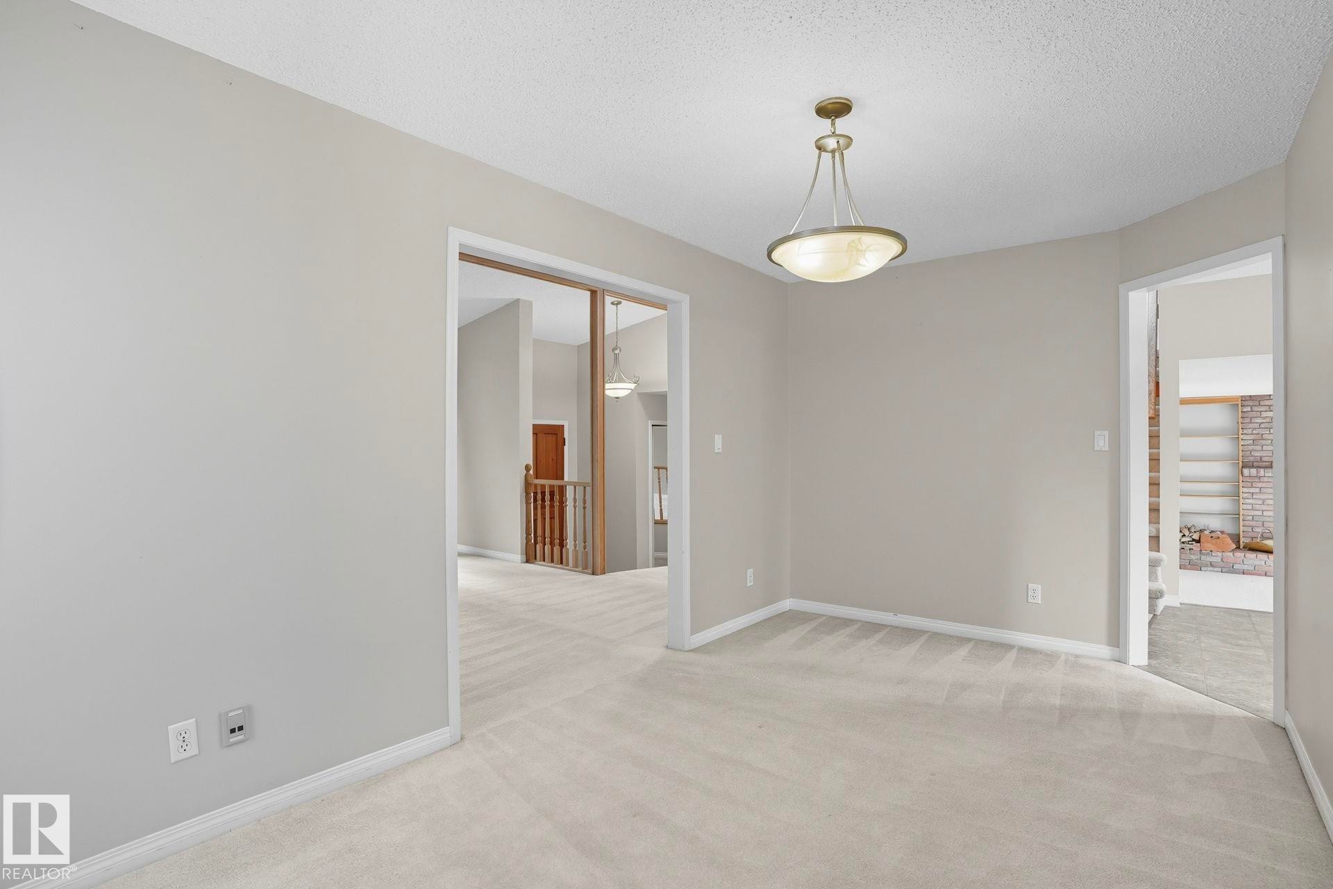 












7 PEMBINA Place

,
St. Albert,




AB
T8N 4P7

