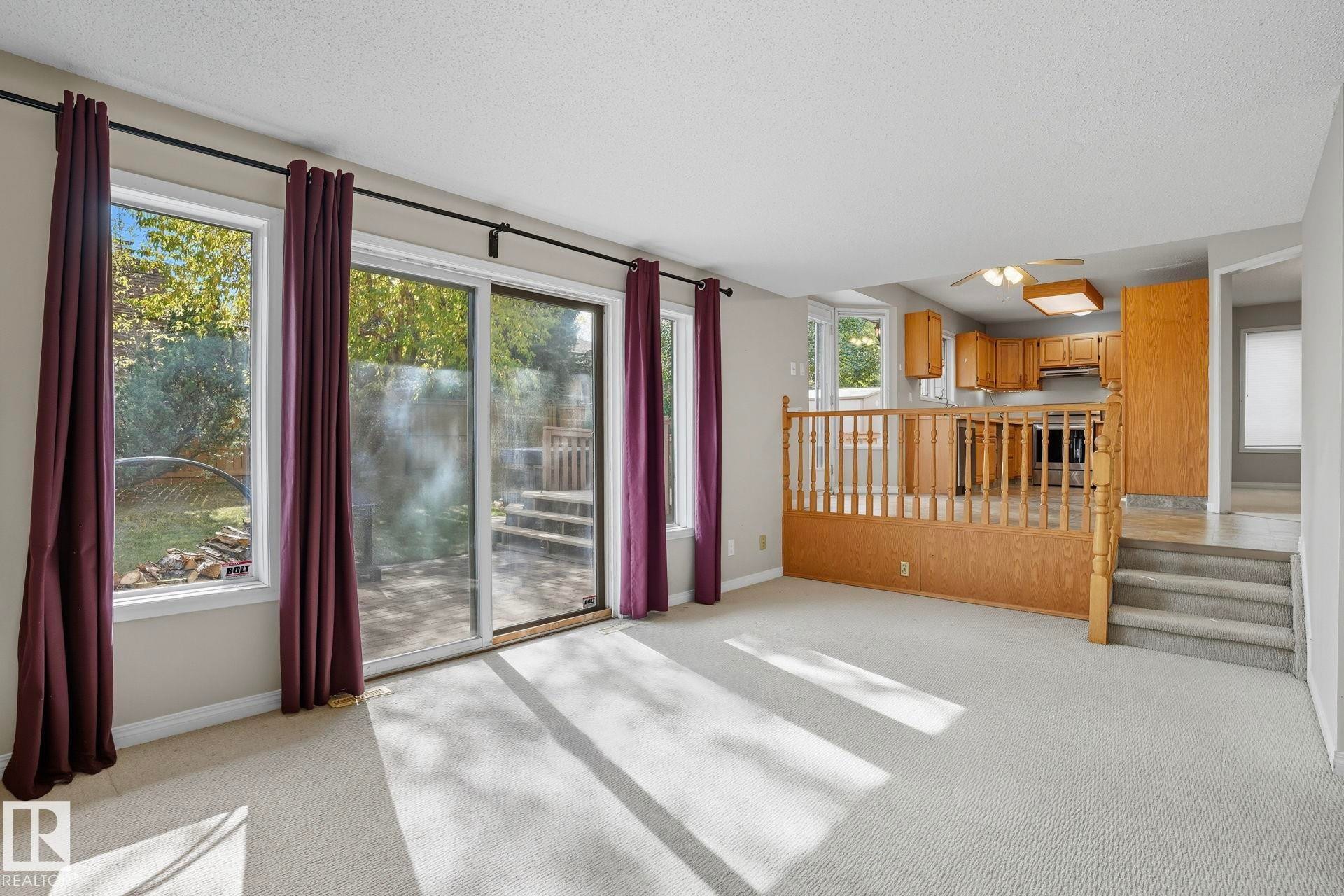 












7 PEMBINA Place

,
St. Albert,




AB
T8N 4P7

