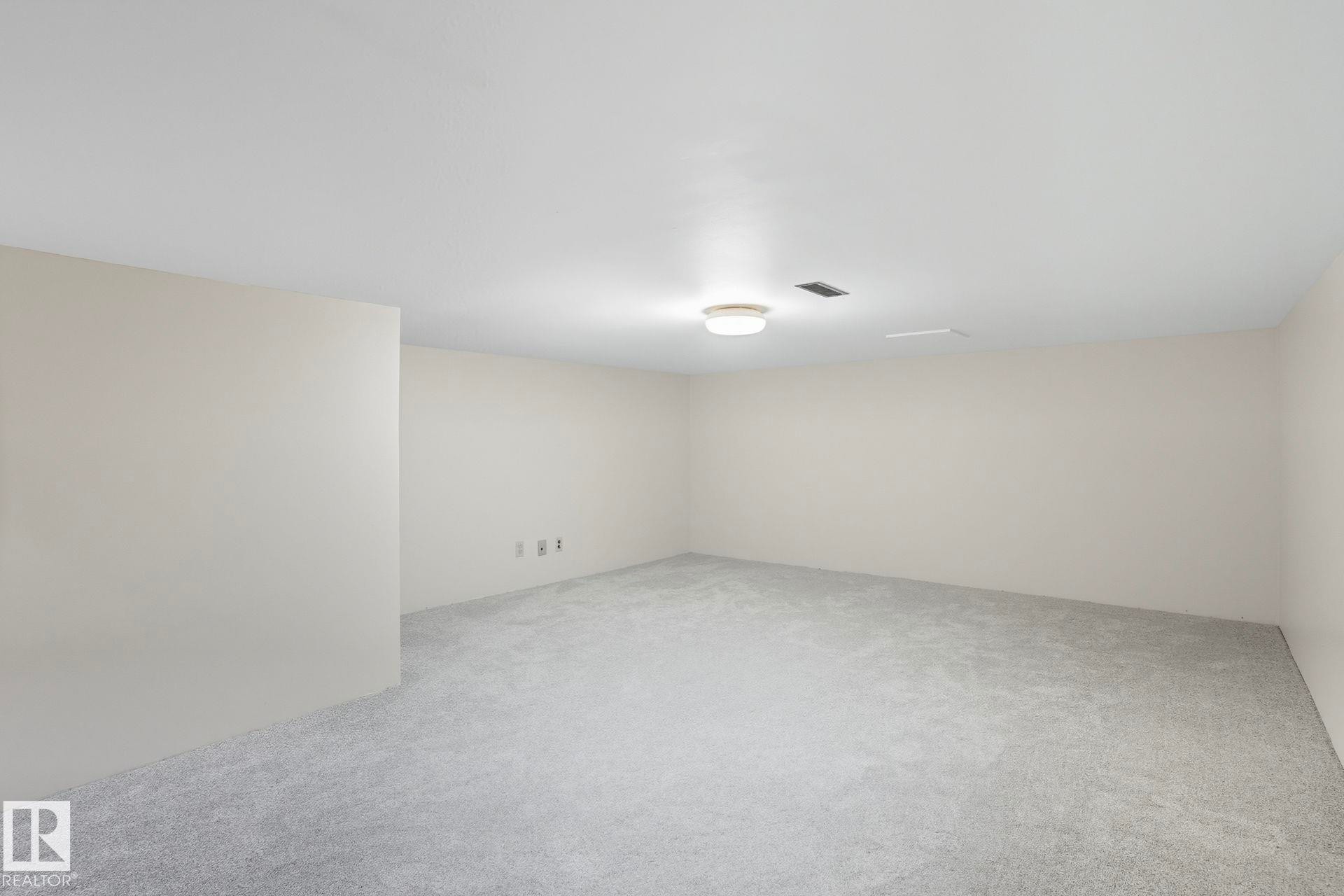 












7 PEMBINA Place

,
St. Albert,




AB
T8N 4P7

