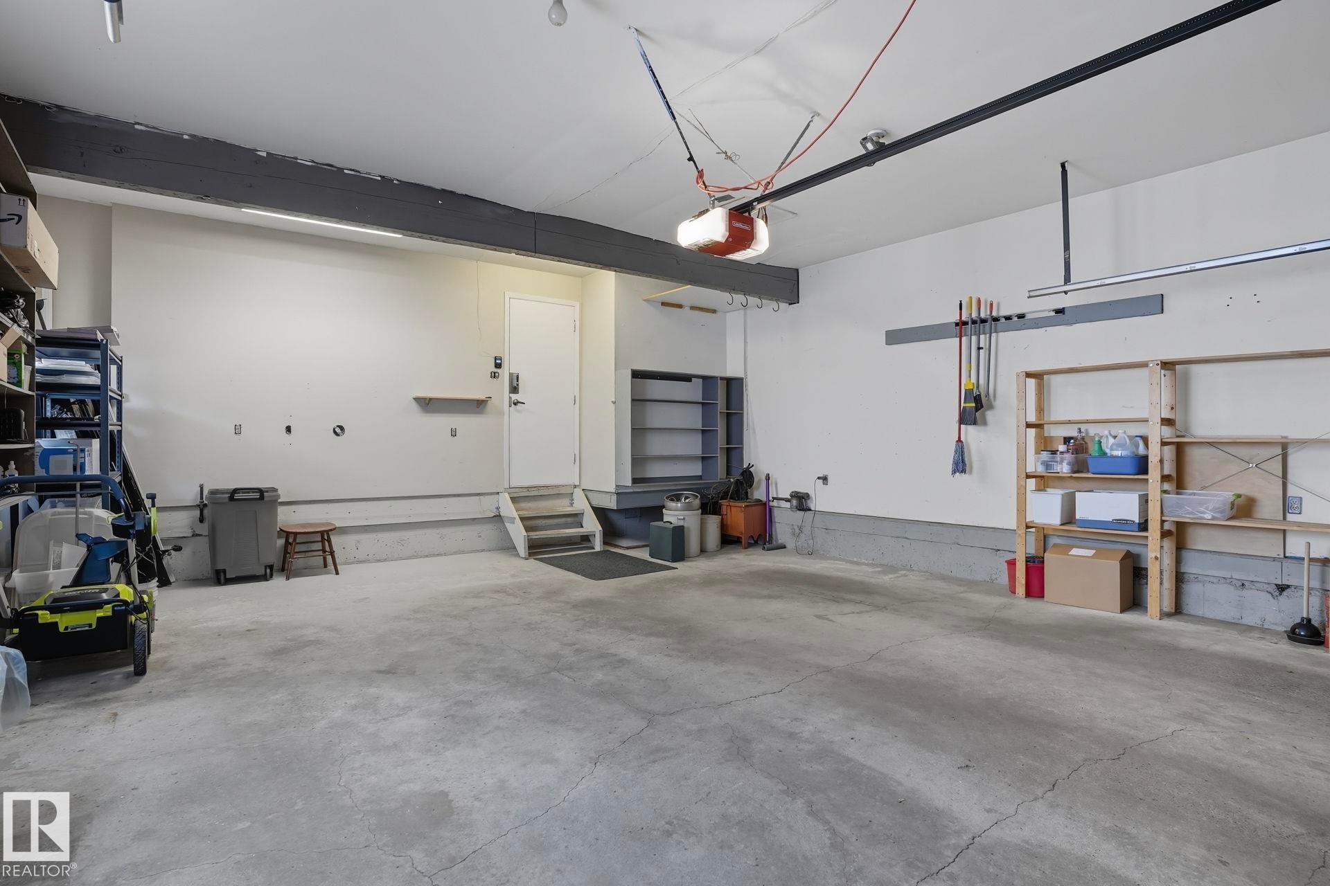 












7 PEMBINA Place

,
St. Albert,




AB
T8N 4P7


