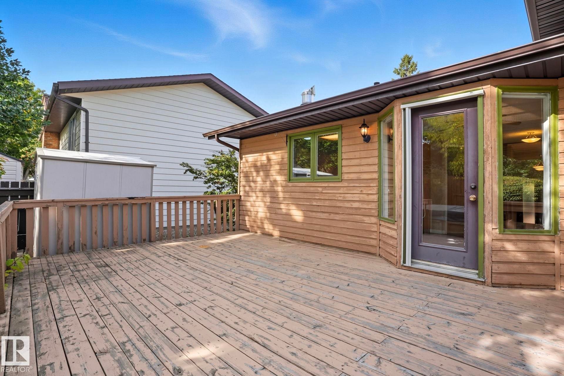 












7 PEMBINA Place

,
St. Albert,




AB
T8N 4P7

