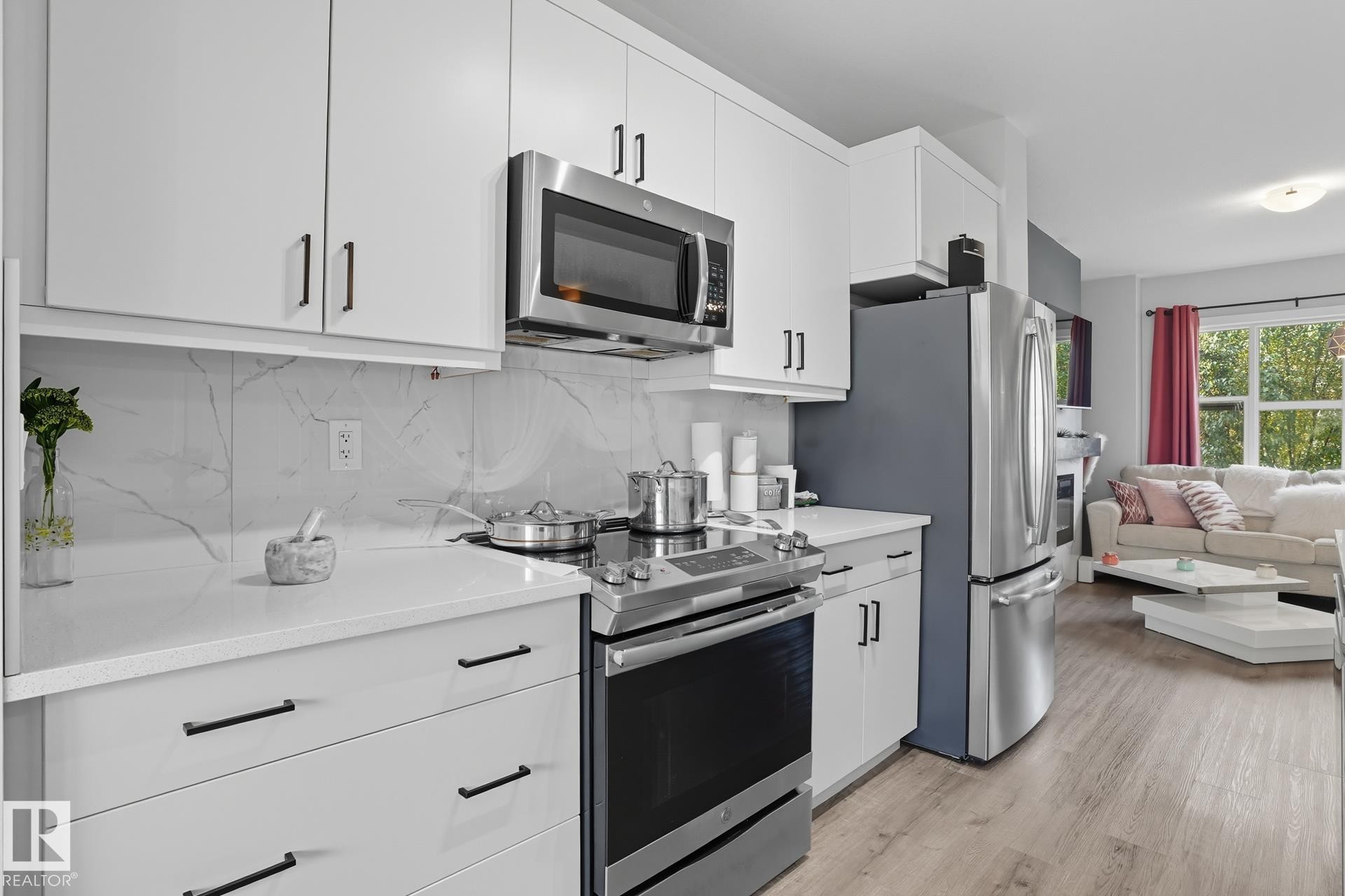 












78 GARNEAU Gate

,
Spruce Grove,




AB
T7X 0Z7


