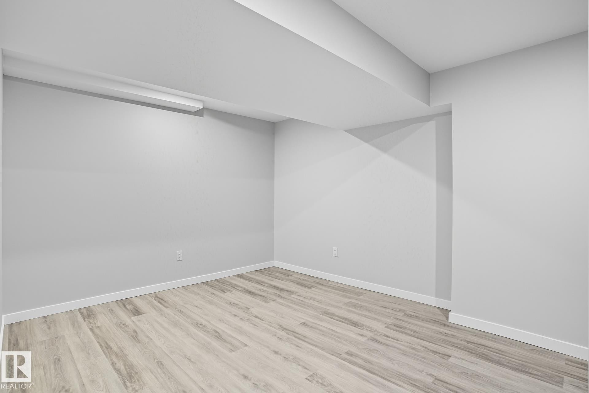 












78 GARNEAU Gate

,
Spruce Grove,




AB
T7X 0Z7

