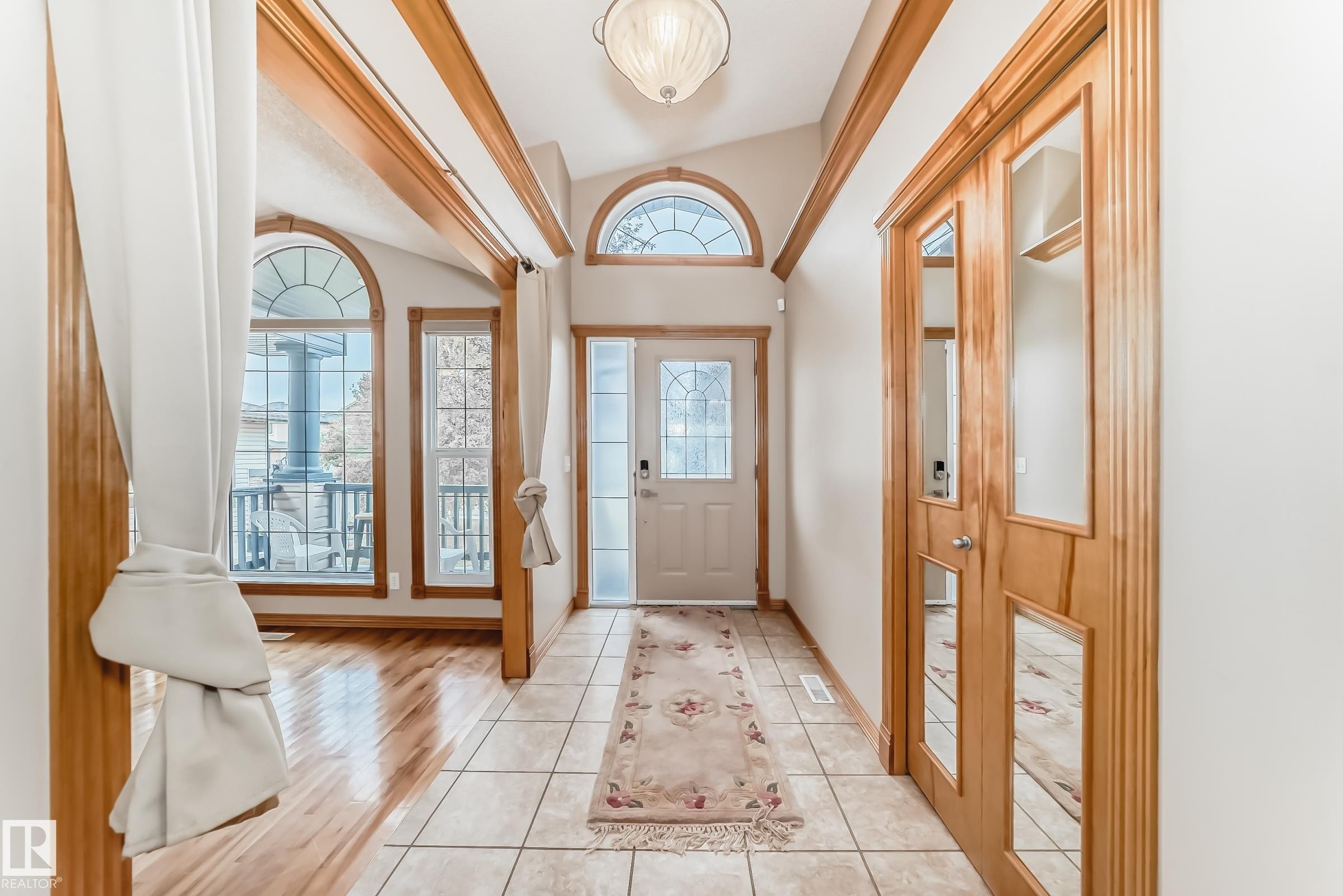 












10819 178 Avenue

,
Edmonton,




AB
T5X 6H6

