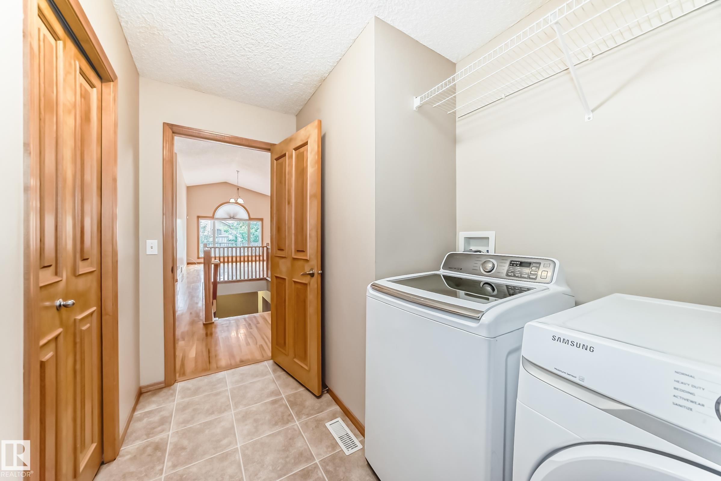 












10819 178 Avenue

,
Edmonton,




AB
T5X 6H6

