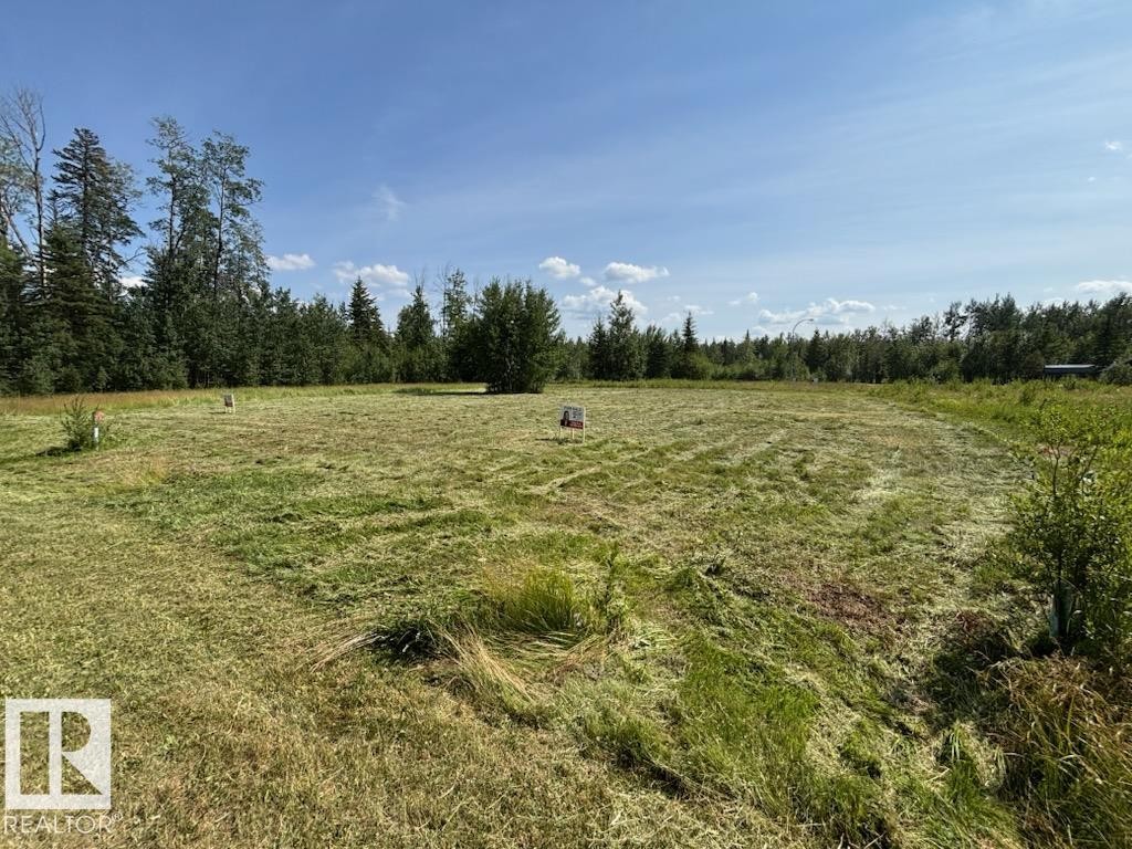 












20 5 Avenue

,
Faust,







AB
T0G 0X0

