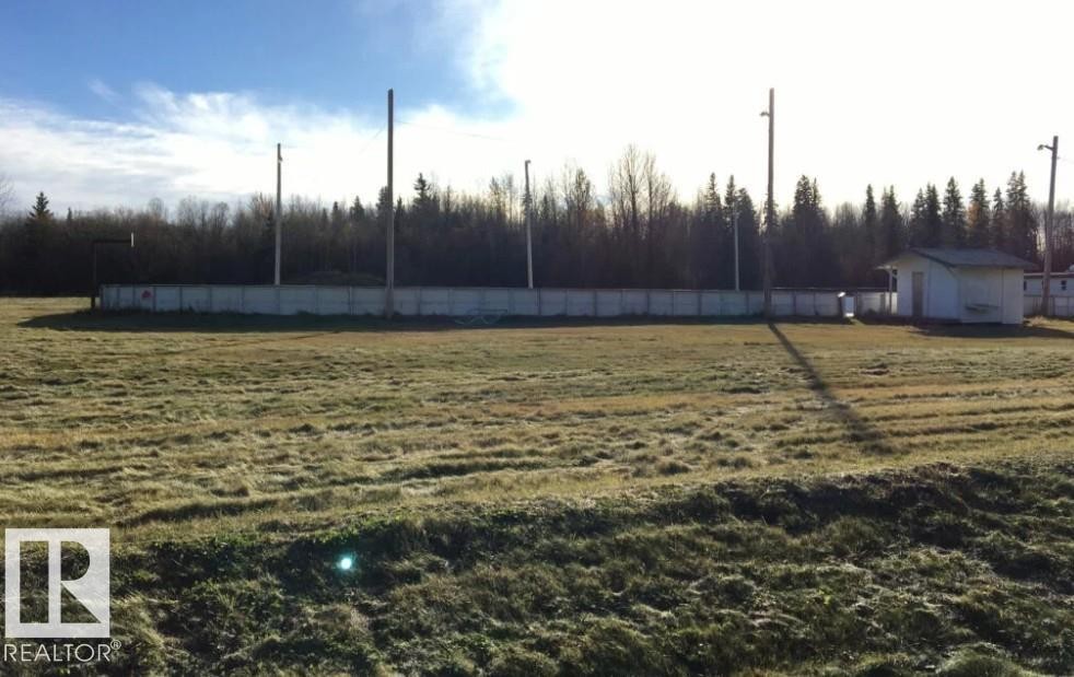 












19 5 Avenue

,
Faust,







AB
T0G 0X0

