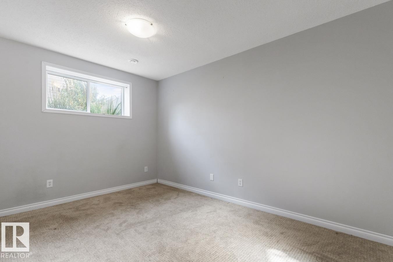 












3027 32 Avenue

,
Edmonton,




AB
T6T 1X1

