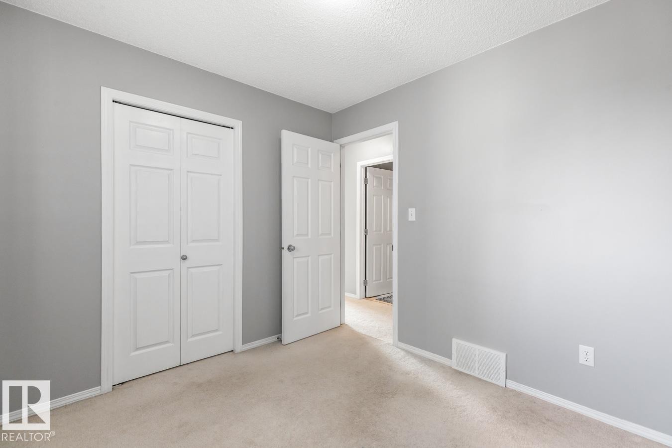 












3027 32 Avenue

,
Edmonton,




AB
T6T 1X1

