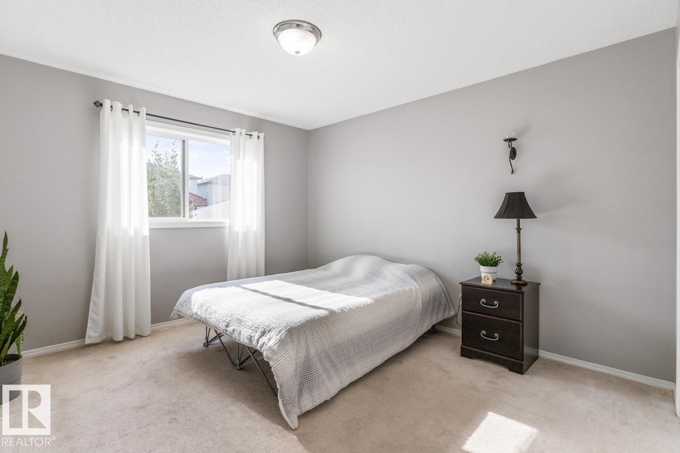 












3027 32 Avenue

,
Edmonton,




AB
T6T 1X1

