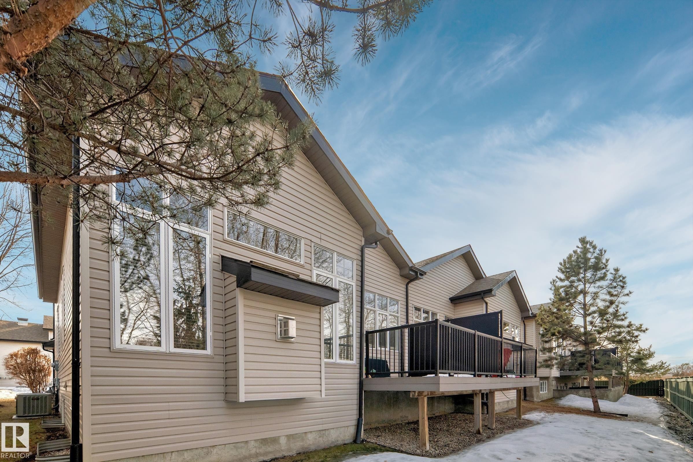 












13 12610 15 Avenue

,
Edmonton,




AB
T6W 1X1

