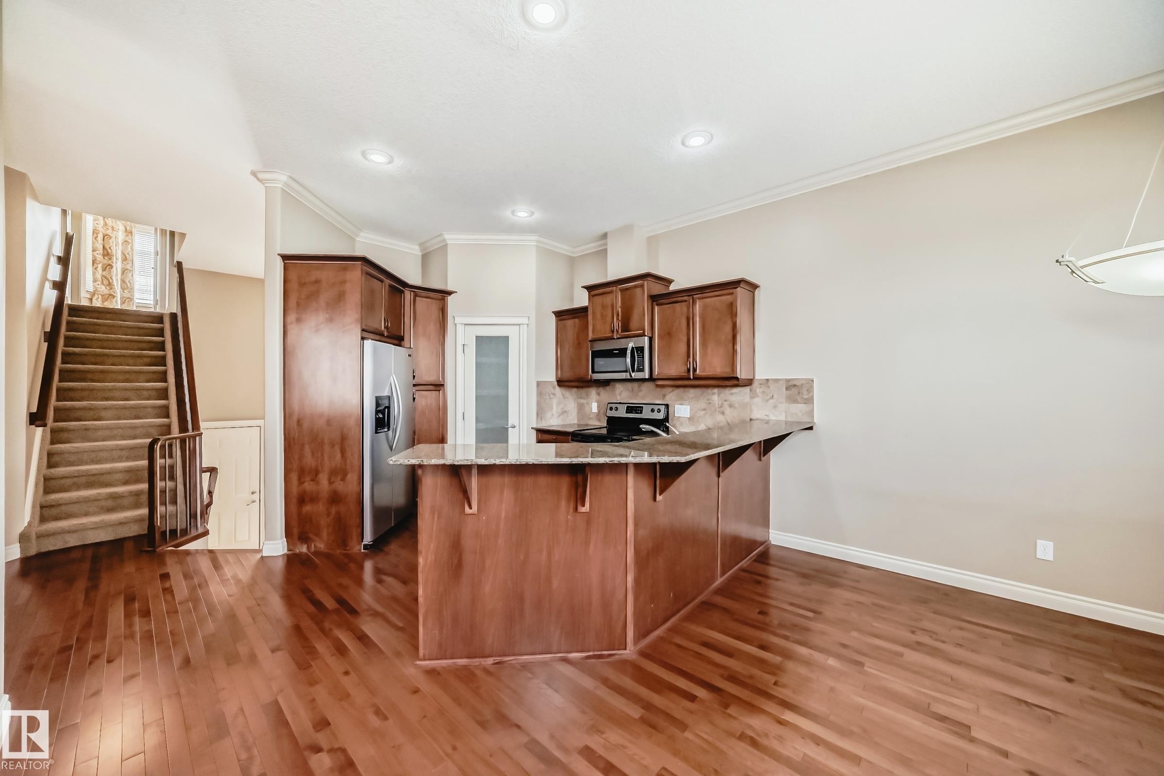 












13 12610 15 Avenue

,
Edmonton,




AB
T6W 1X1

