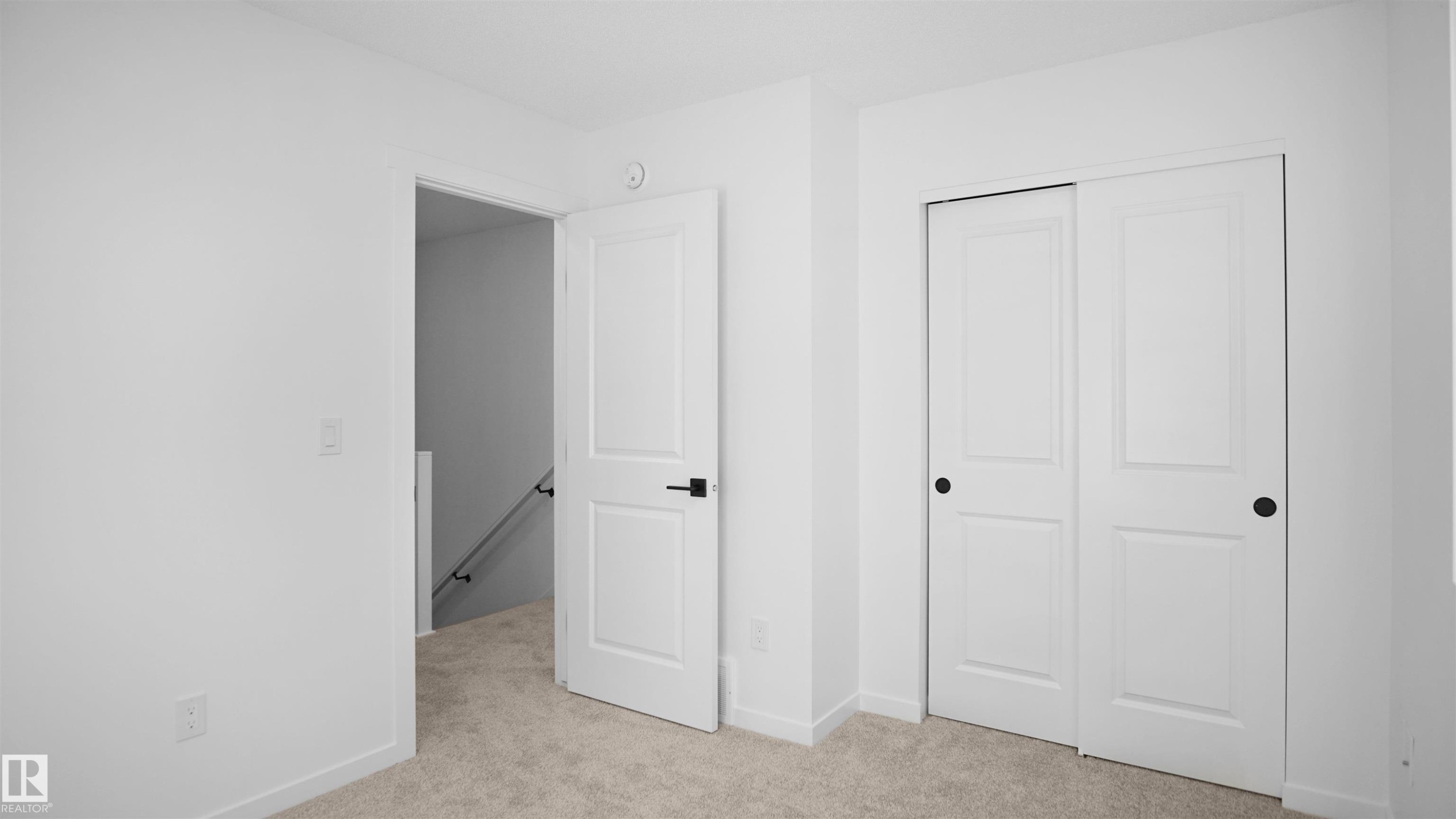 












32 1009 Cy Becker Road

,
Edmonton,




AB
T5Y 4B7

