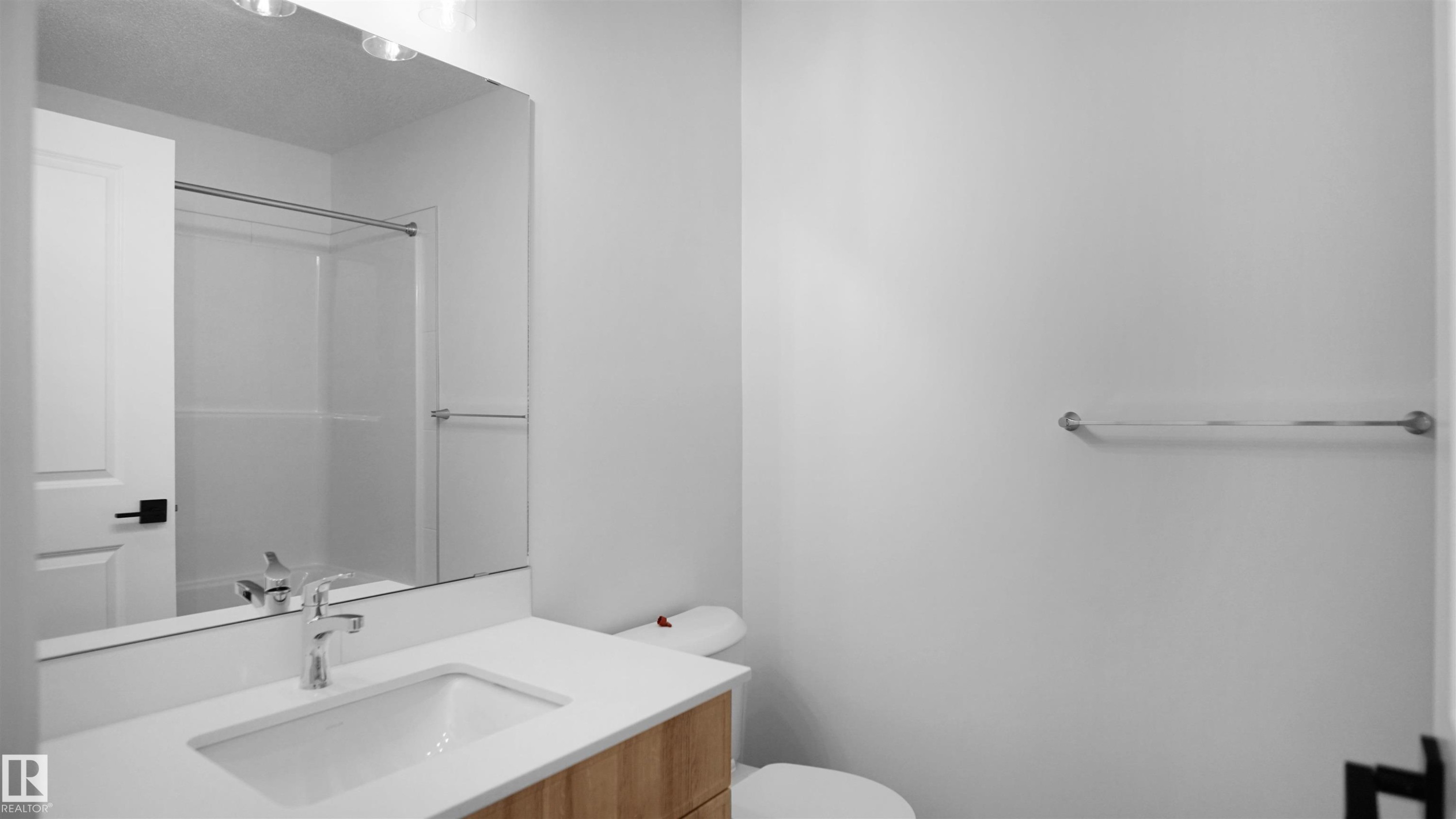 












32 1009 Cy Becker Road

,
Edmonton,




AB
T5Y 4B7

