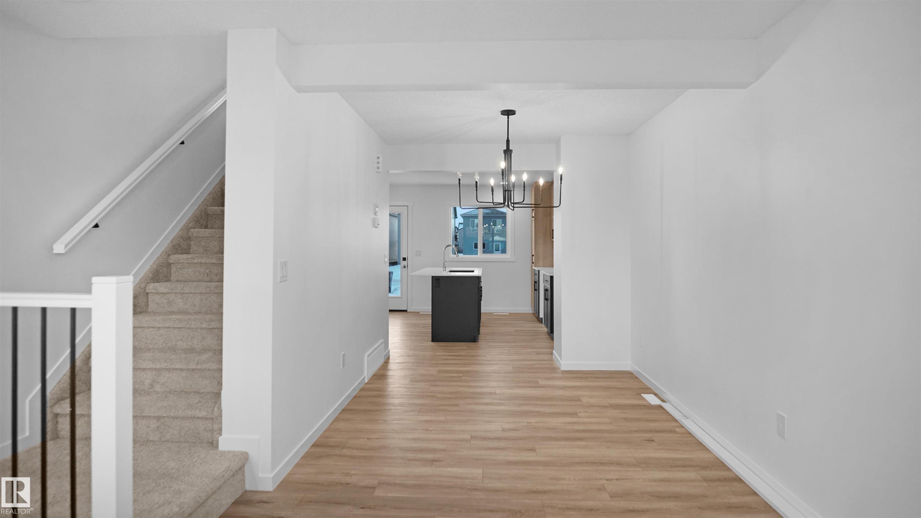 












32 1009 Cy Becker Road

,
Edmonton,




AB
T5Y 4B7

