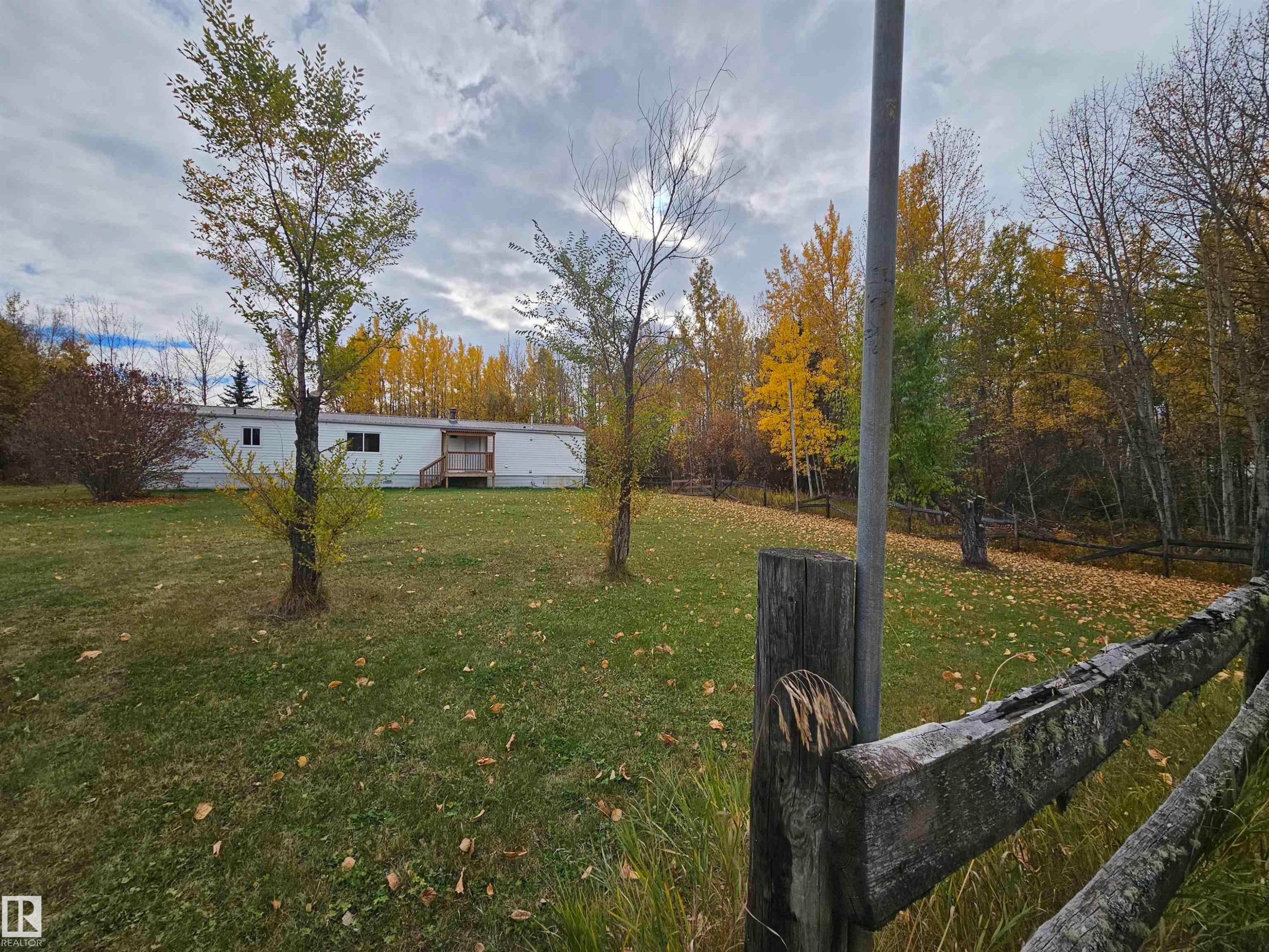 












46 54222 RGE ROAD 25

,
Rural Lac Ste. Anne County,




AB
T0E 1V0

