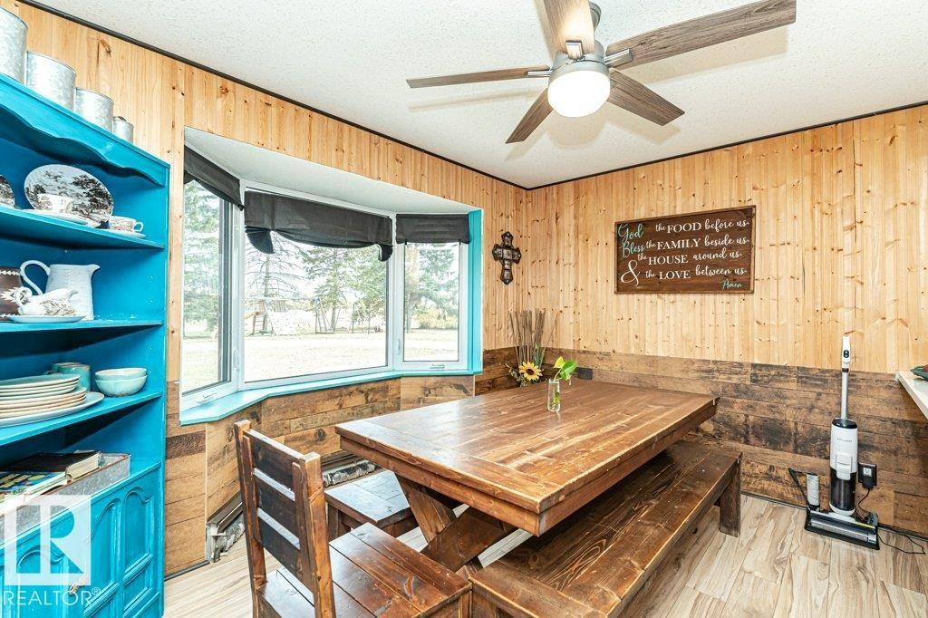 












54032 RGE ROAD 34

,
Rural Lac Ste. Anne County,




AB
T0E 0A1

