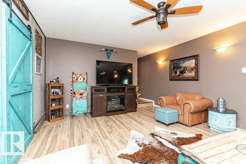 












54032 RGE ROAD 34

,
Rural Lac Ste. Anne County,




AB
T0E 0A1

