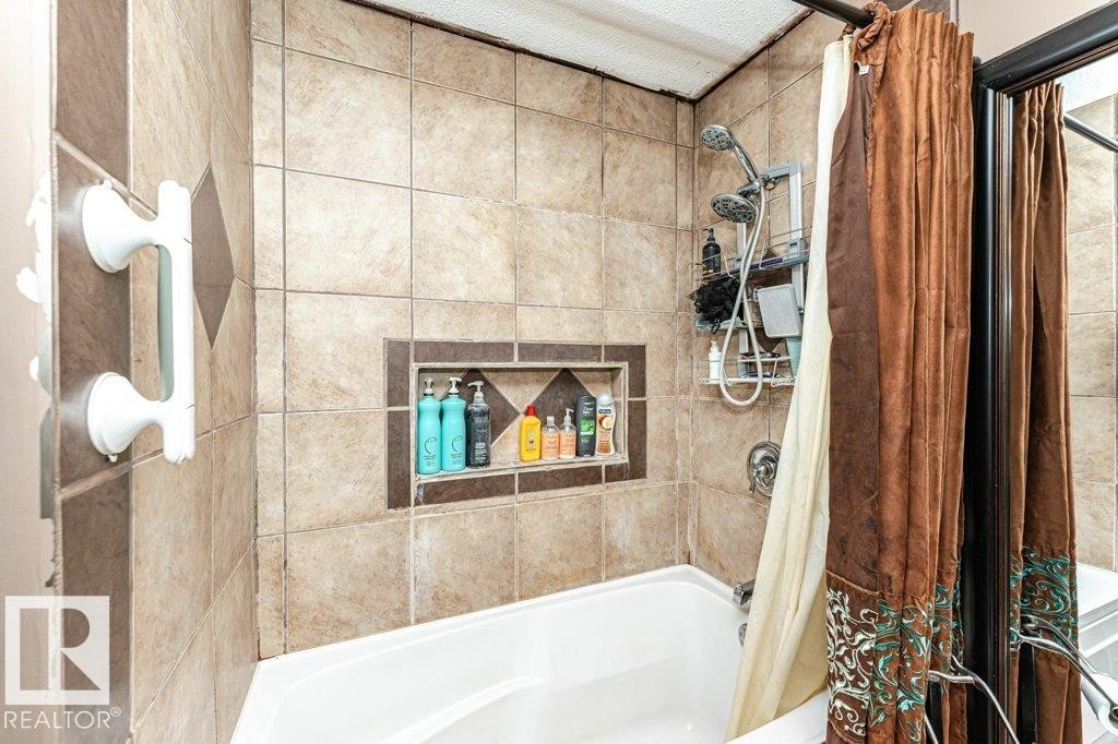 












54032 RGE ROAD 34

,
Rural Lac Ste. Anne County,




AB
T0E 0A1

