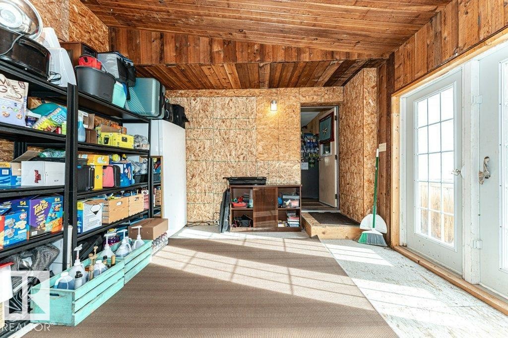 












54032 RGE ROAD 34

,
Rural Lac Ste. Anne County,




AB
T0E 0A1

