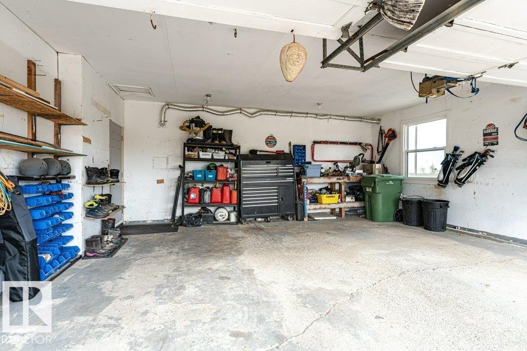 












54032 RGE ROAD 34

,
Rural Lac Ste. Anne County,




AB
T0E 0A1

