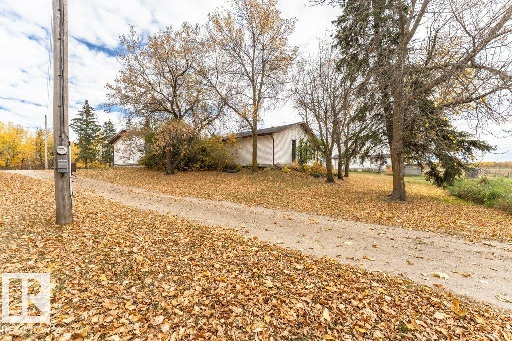 












54032 RGE ROAD 34

,
Rural Lac Ste. Anne County,




AB
T0E 0A1

