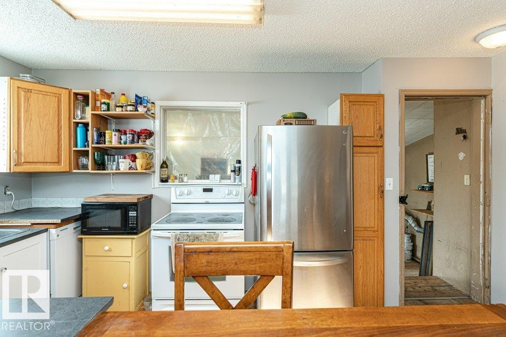 












54032 RGE ROAD 34

,
Rural Lac Ste. Anne County,




AB
T0E 0A1

