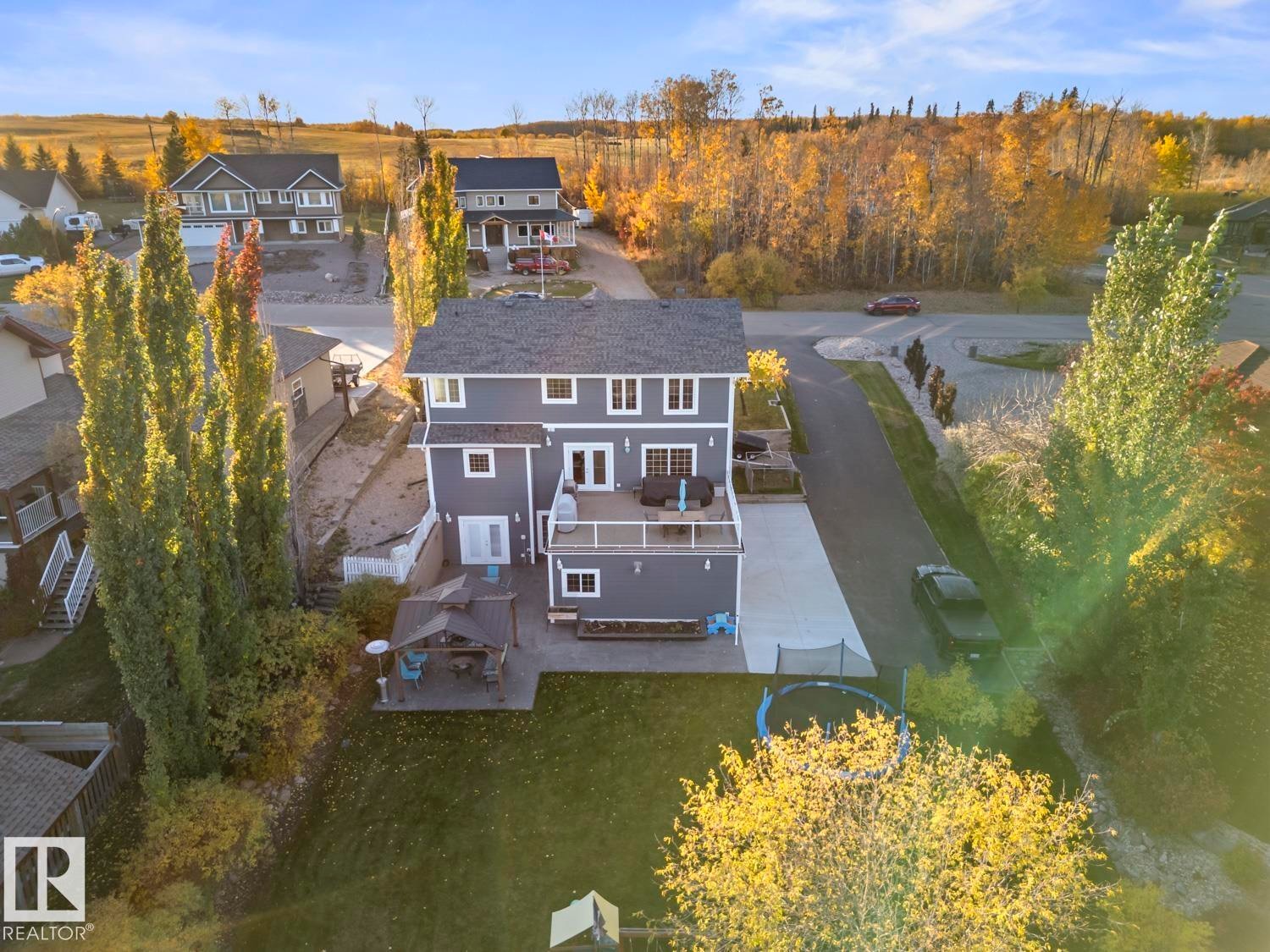 












1512 Horseshoe Bay Estates

,
Cold Lake,




AB
T9M 1G8

