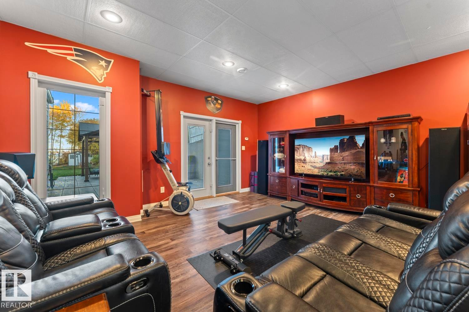 












1512 Horseshoe Bay Estates

,
Cold Lake,




AB
T9M 1G8

