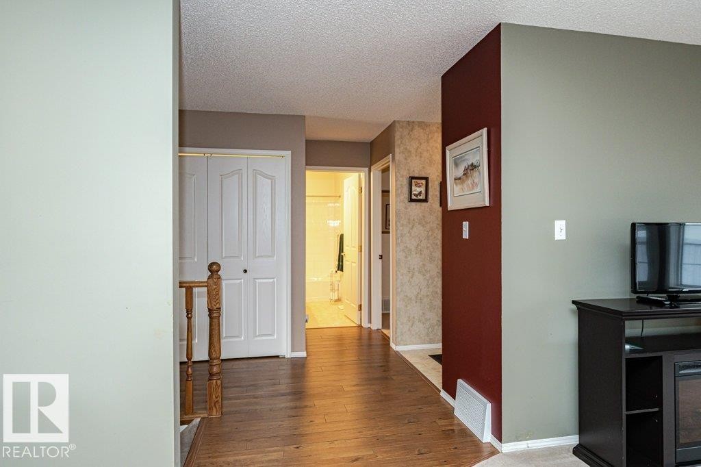 












41 1904 MILL WOODS Road

,
Edmonton,




AB
T6K 4E4

