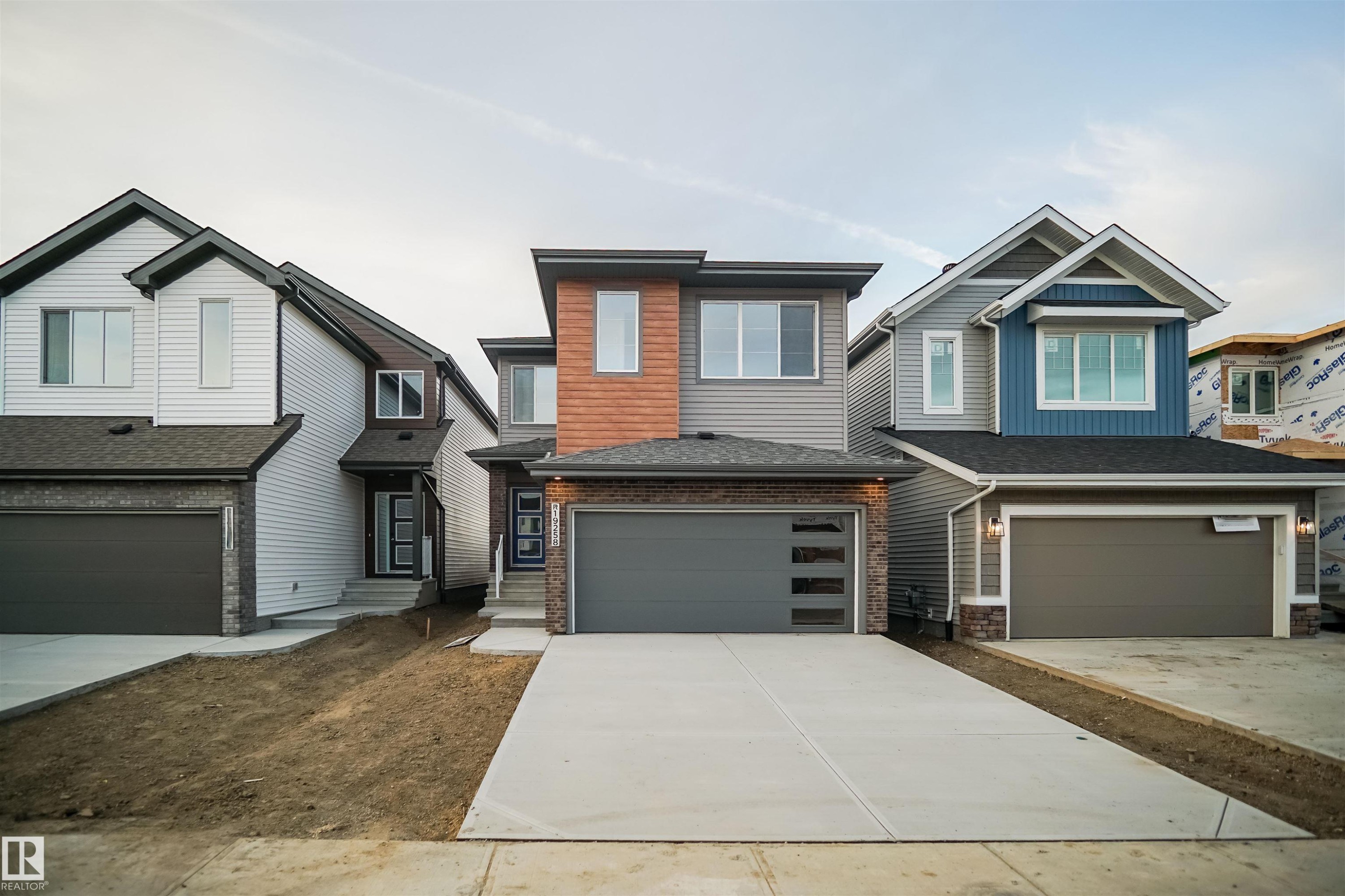 












1535 11 Avenue

,
Edmonton,




AB
T6T 2N5

