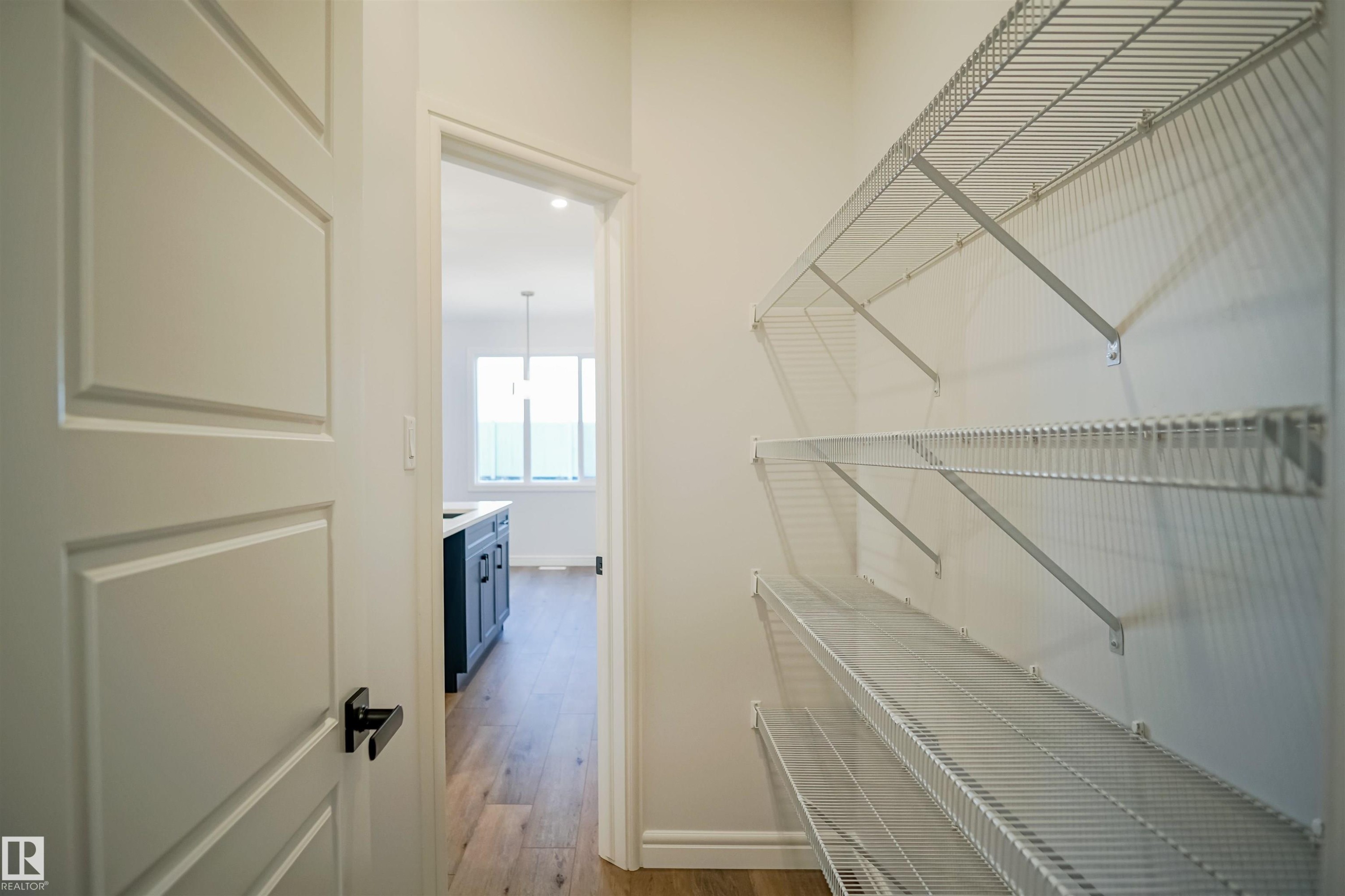 












1535 11 Avenue

,
Edmonton,




AB
T6T 2N5

